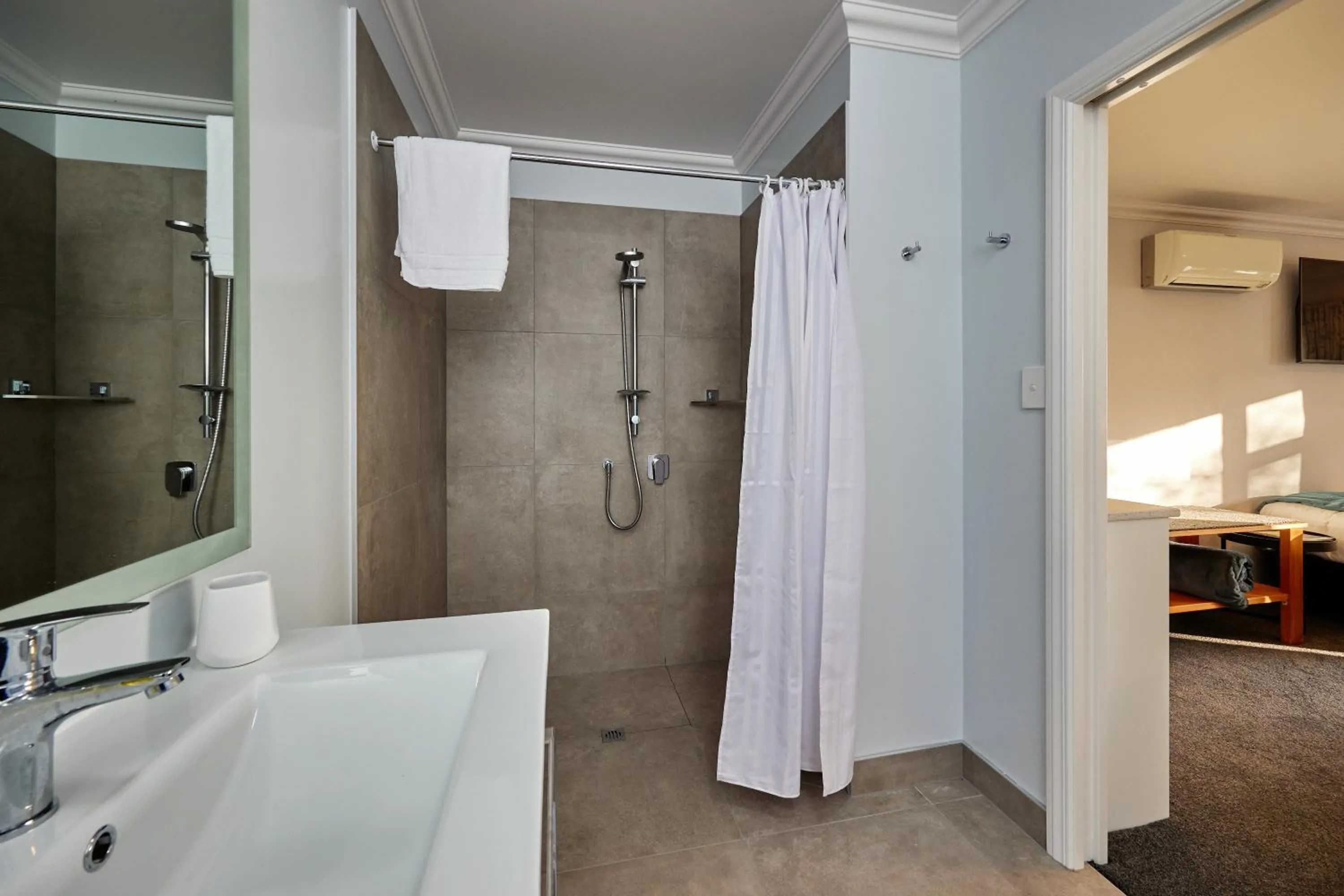 Bendamere House Bed & Breakfast