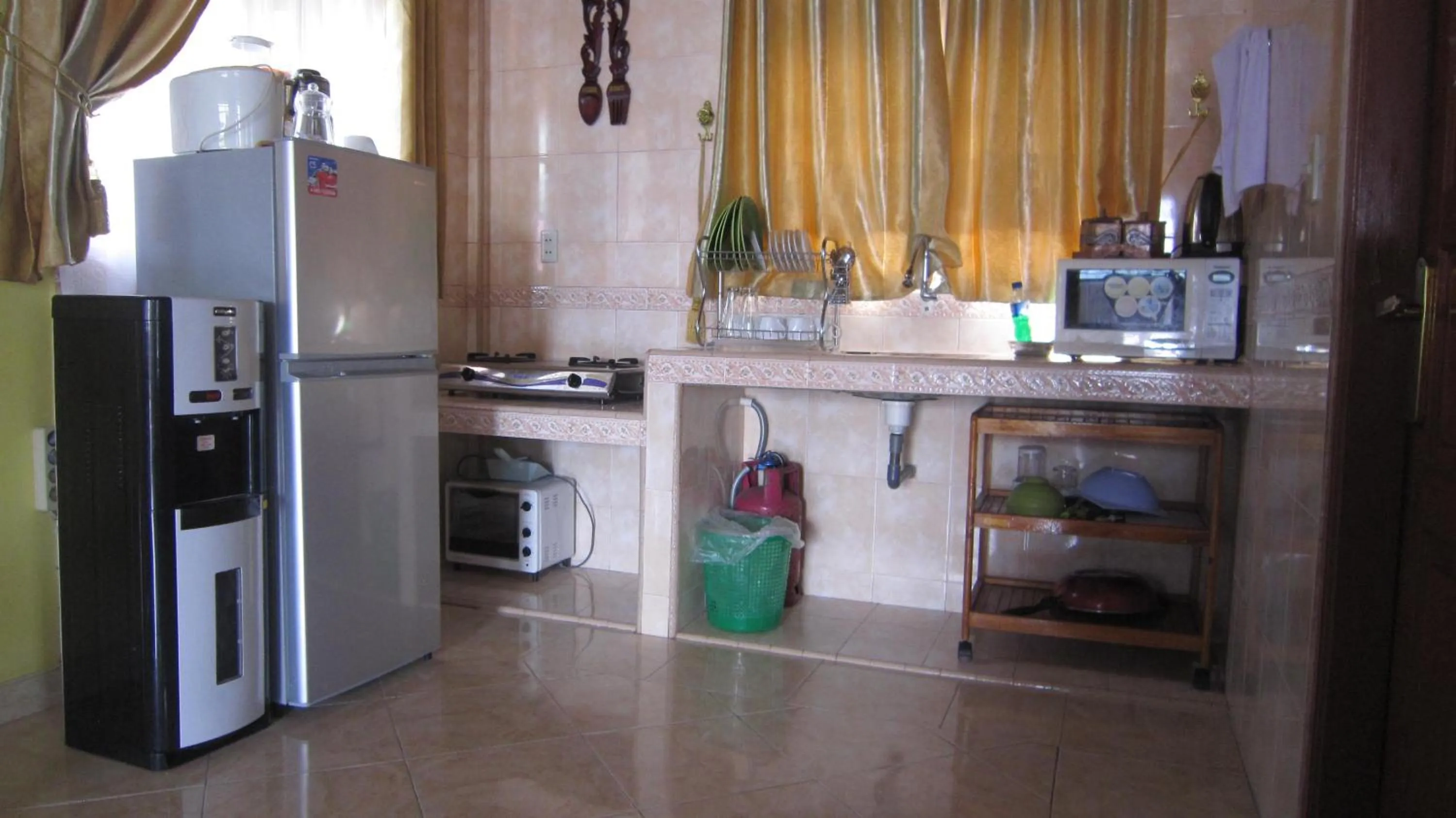 Kitchen or kitchenette in Horas Family Home