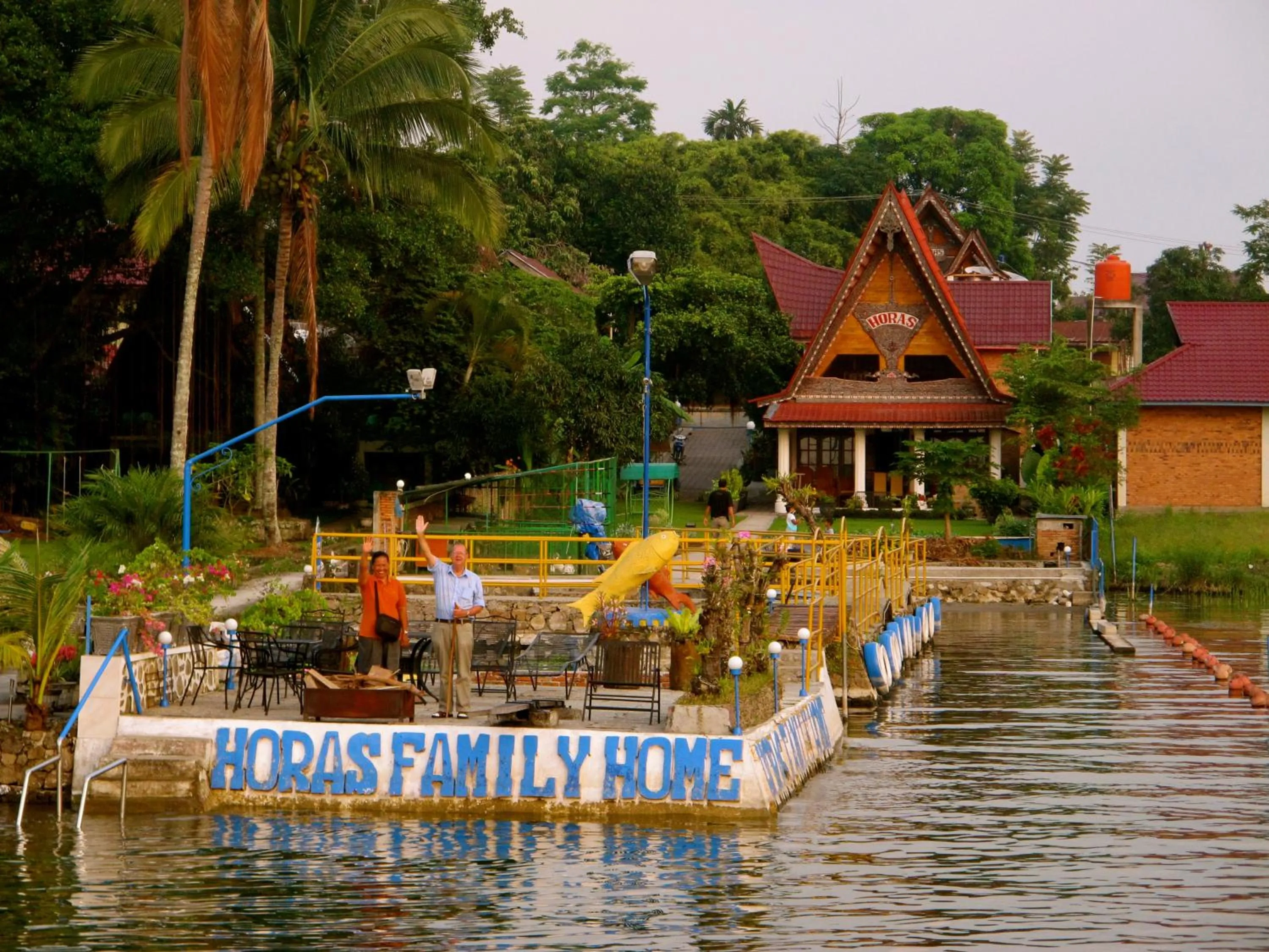 Staff in Horas Family Home