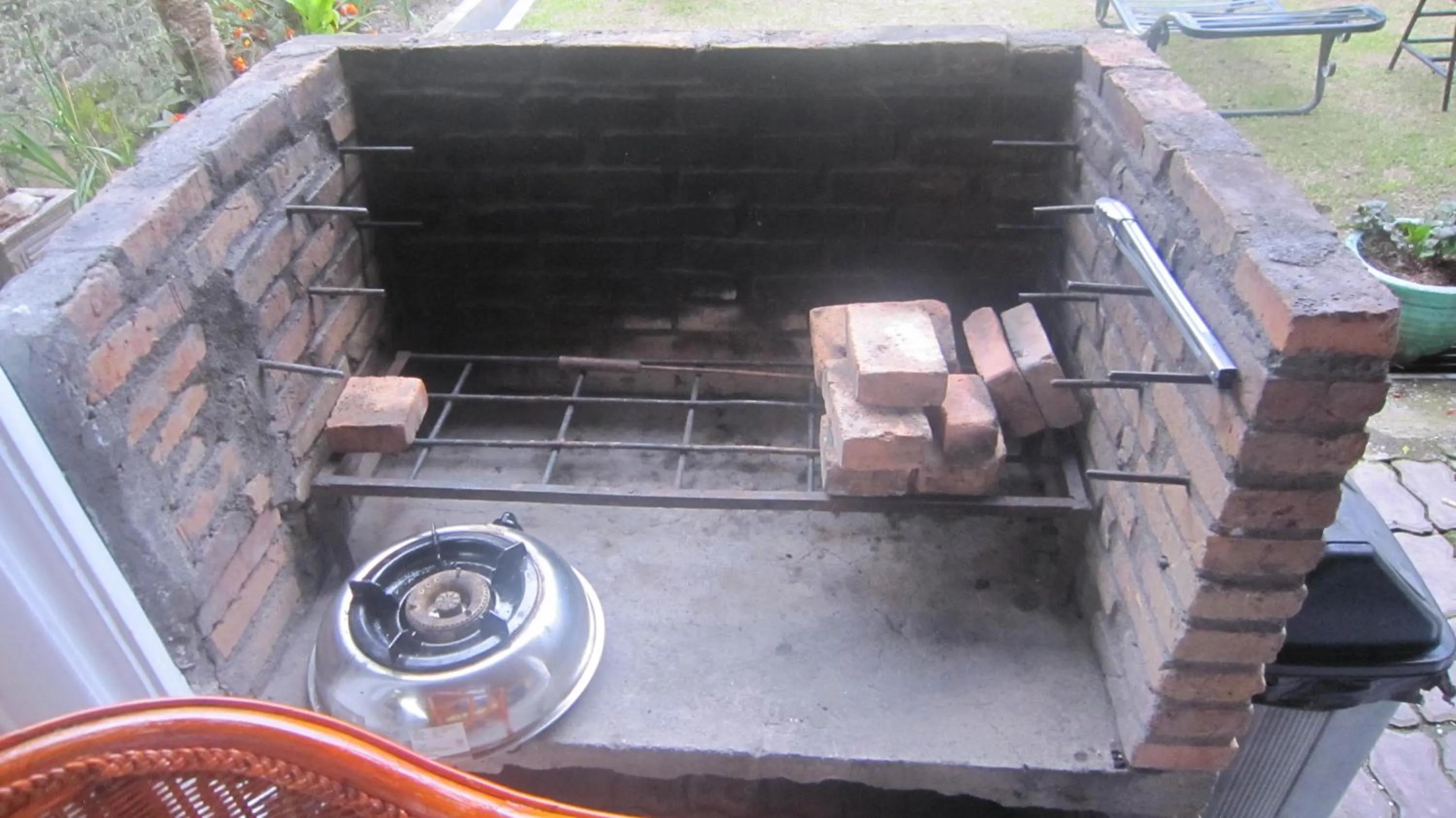 BBQ facilities in Horas Family Home