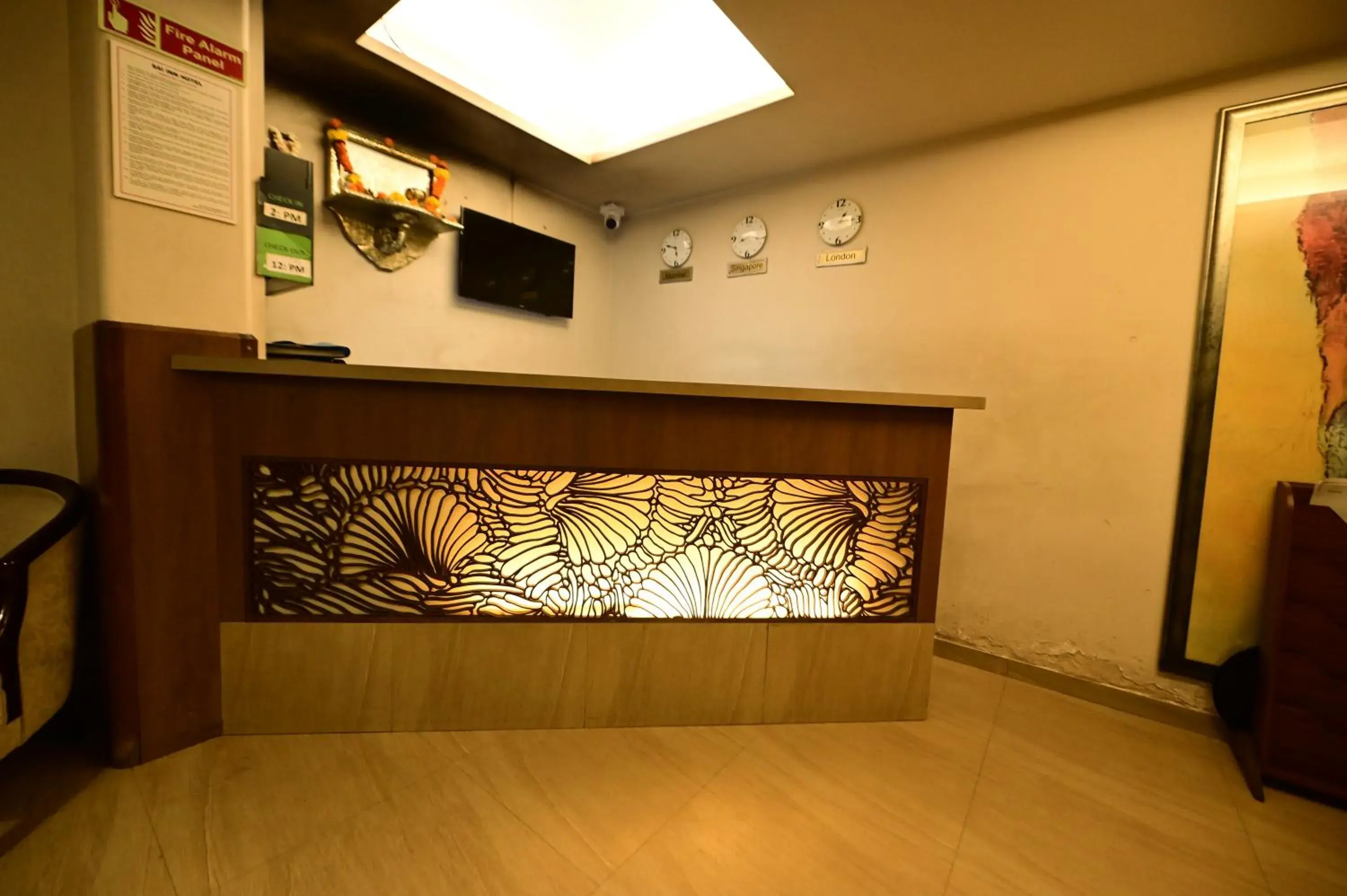 Lobby or reception in Hotel Sai Inn Lobby or reception in Hotel Sai Inn