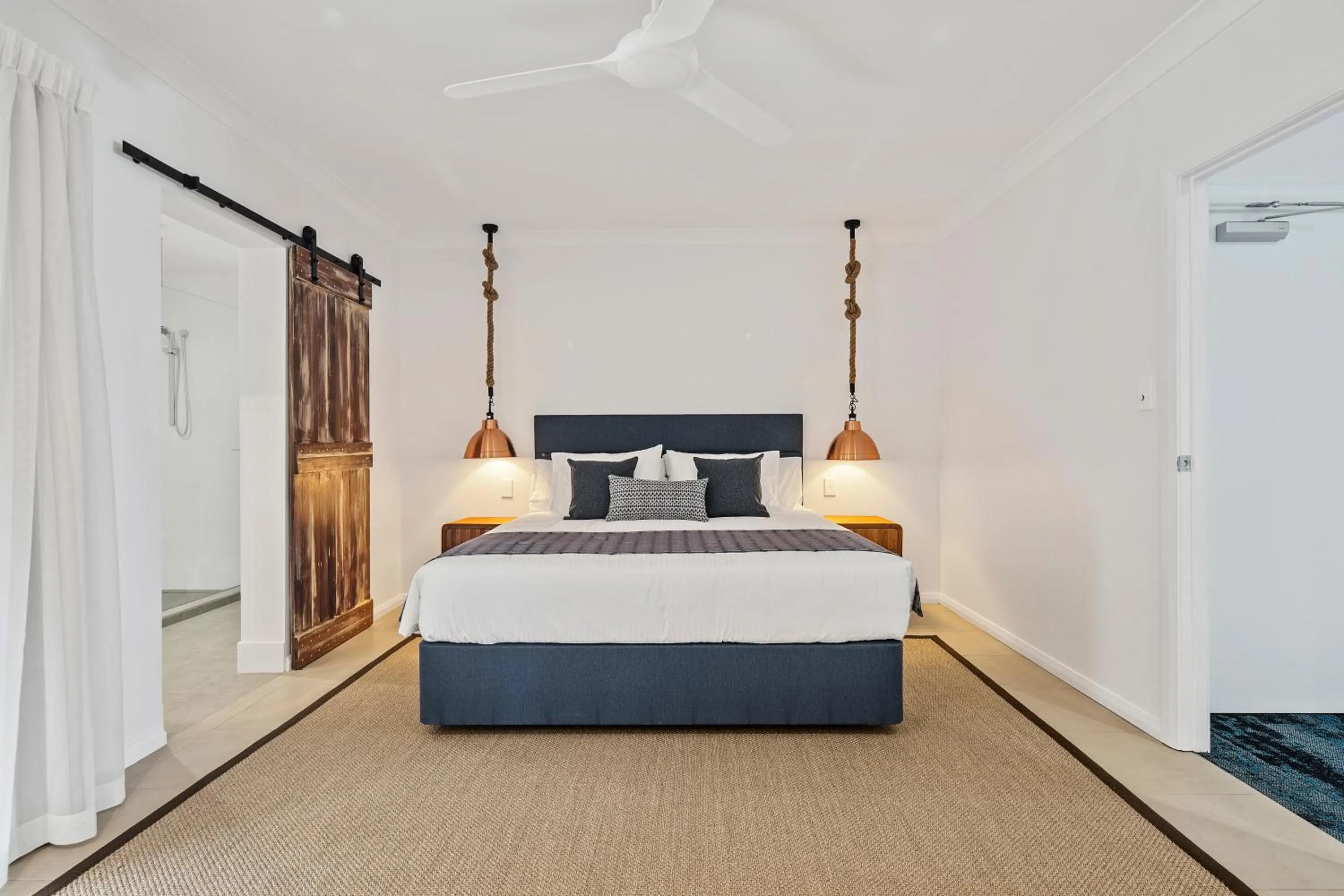 Bed in Freedom Shores Resort Airlie Beach