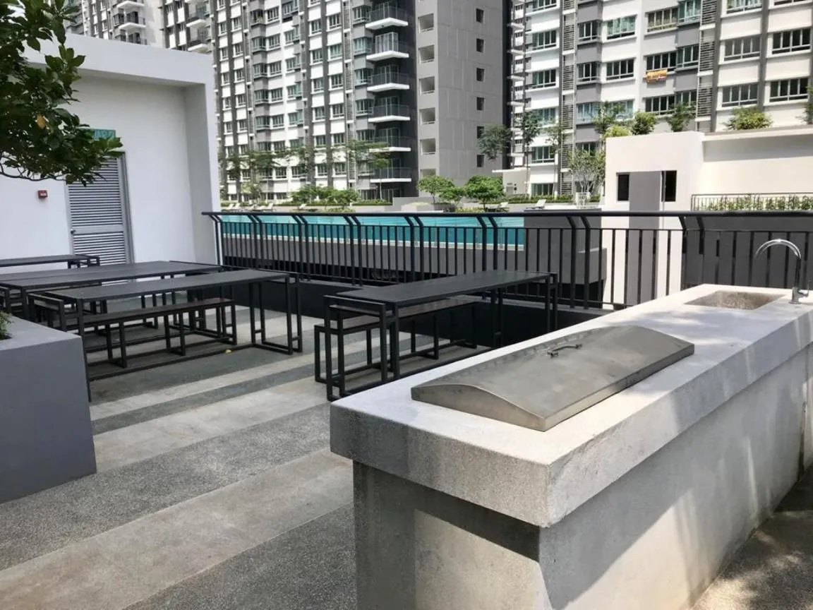 BBQ facilities in AZ Homestay @ Southville City