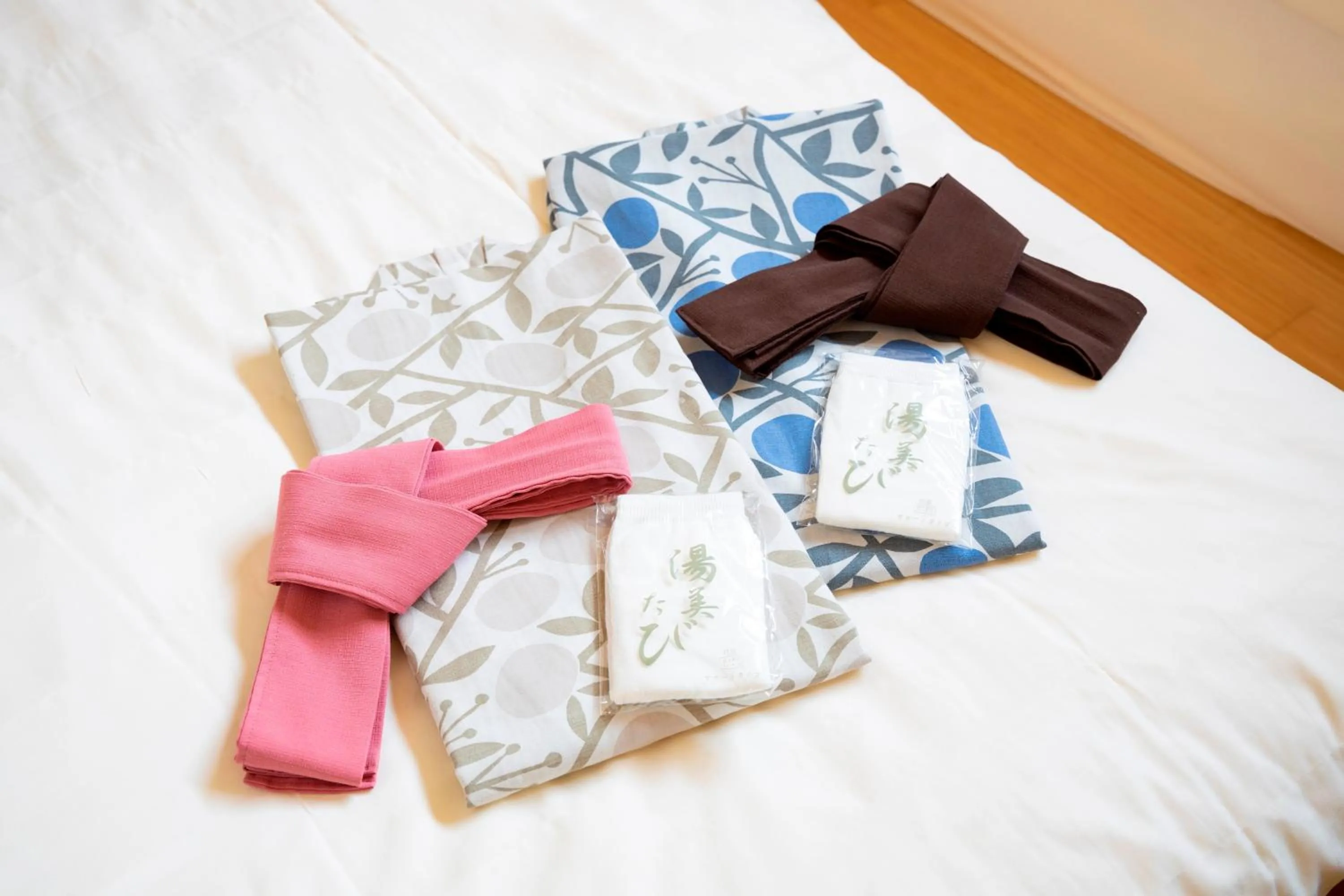 Other, Bed in DogoYaya