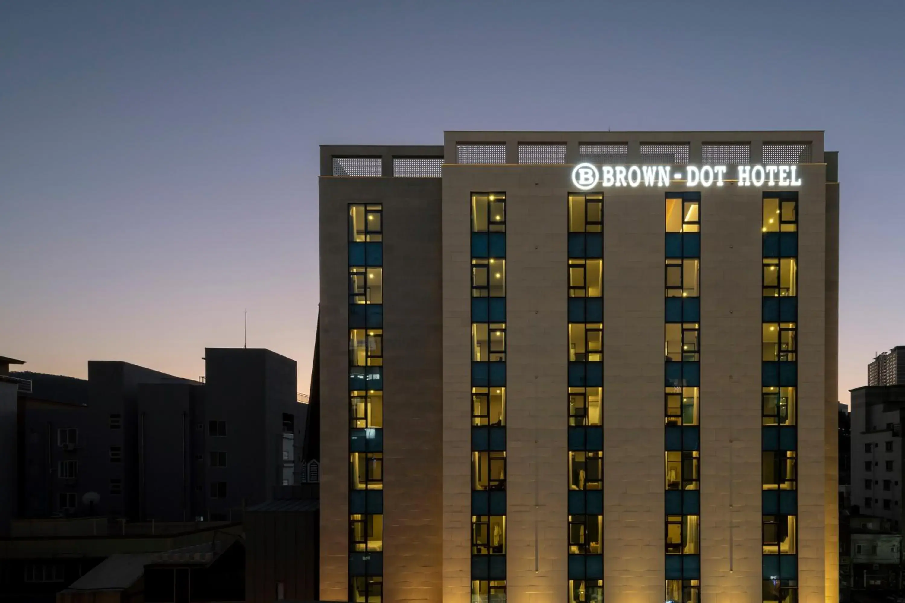 Facade/entrance in Browndot Business Seomyeon Facade/entrance in Browndot Business Seomyeon