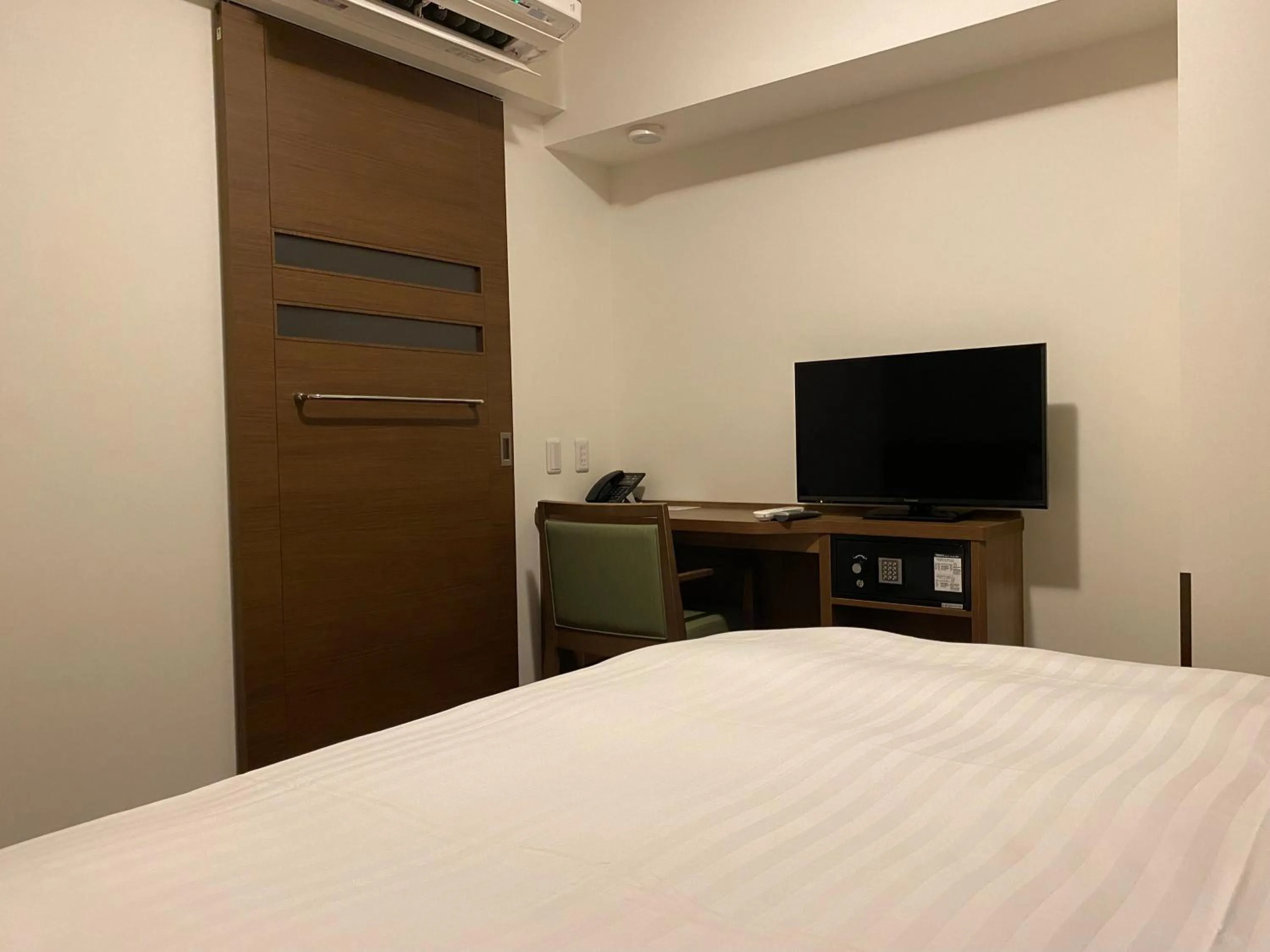 Bed in Dormy Inn Morioka