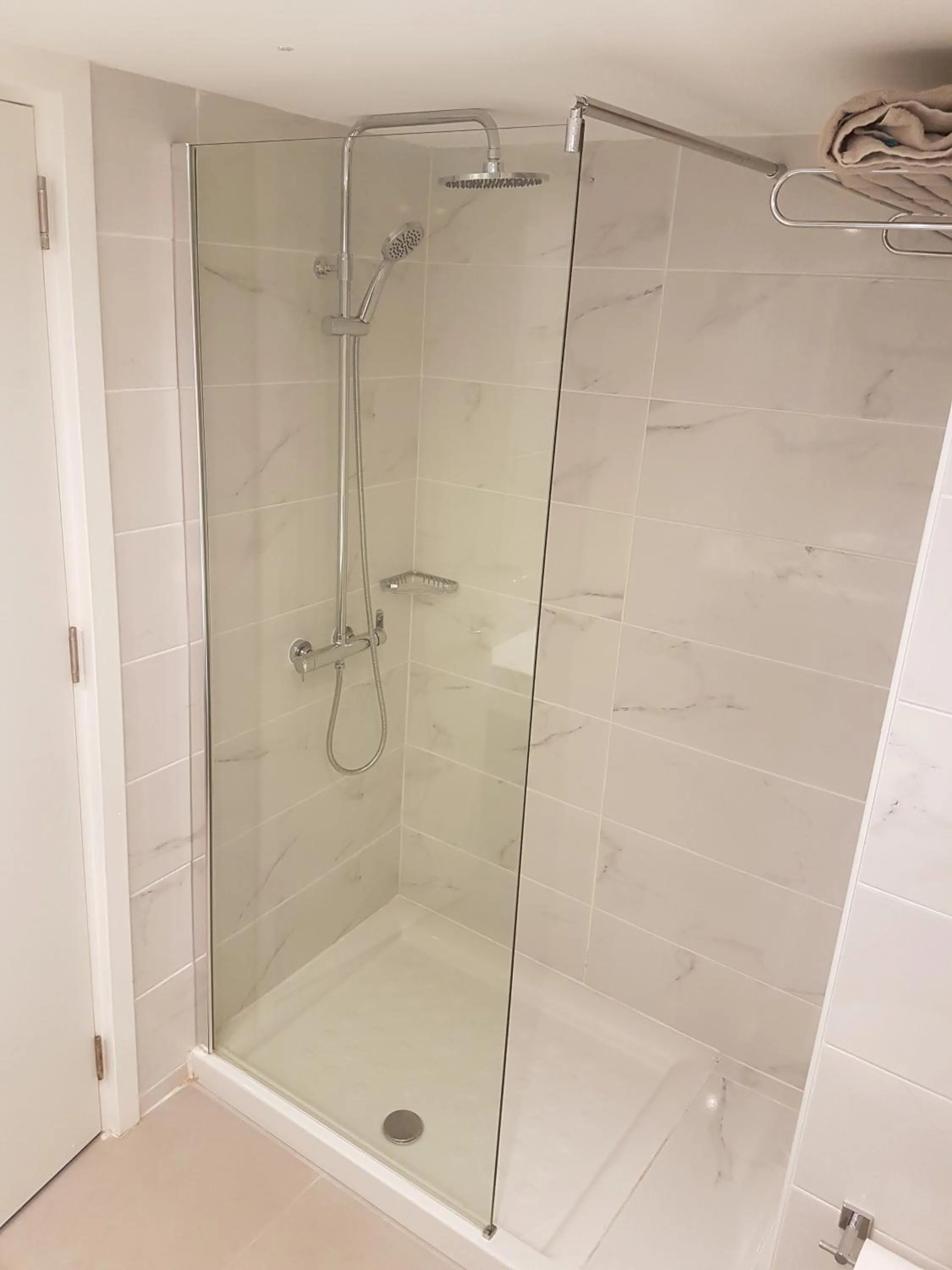 Bathroom in Melini Hotel Suites