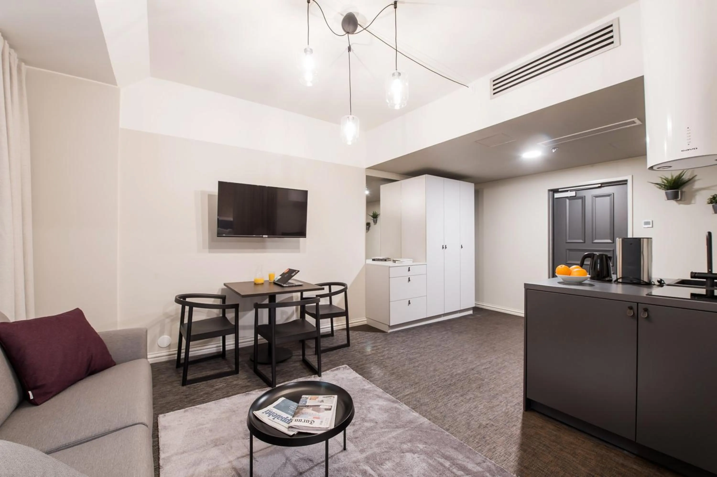 Kitchen or kitchenette in Forenom Aparthotel Turku