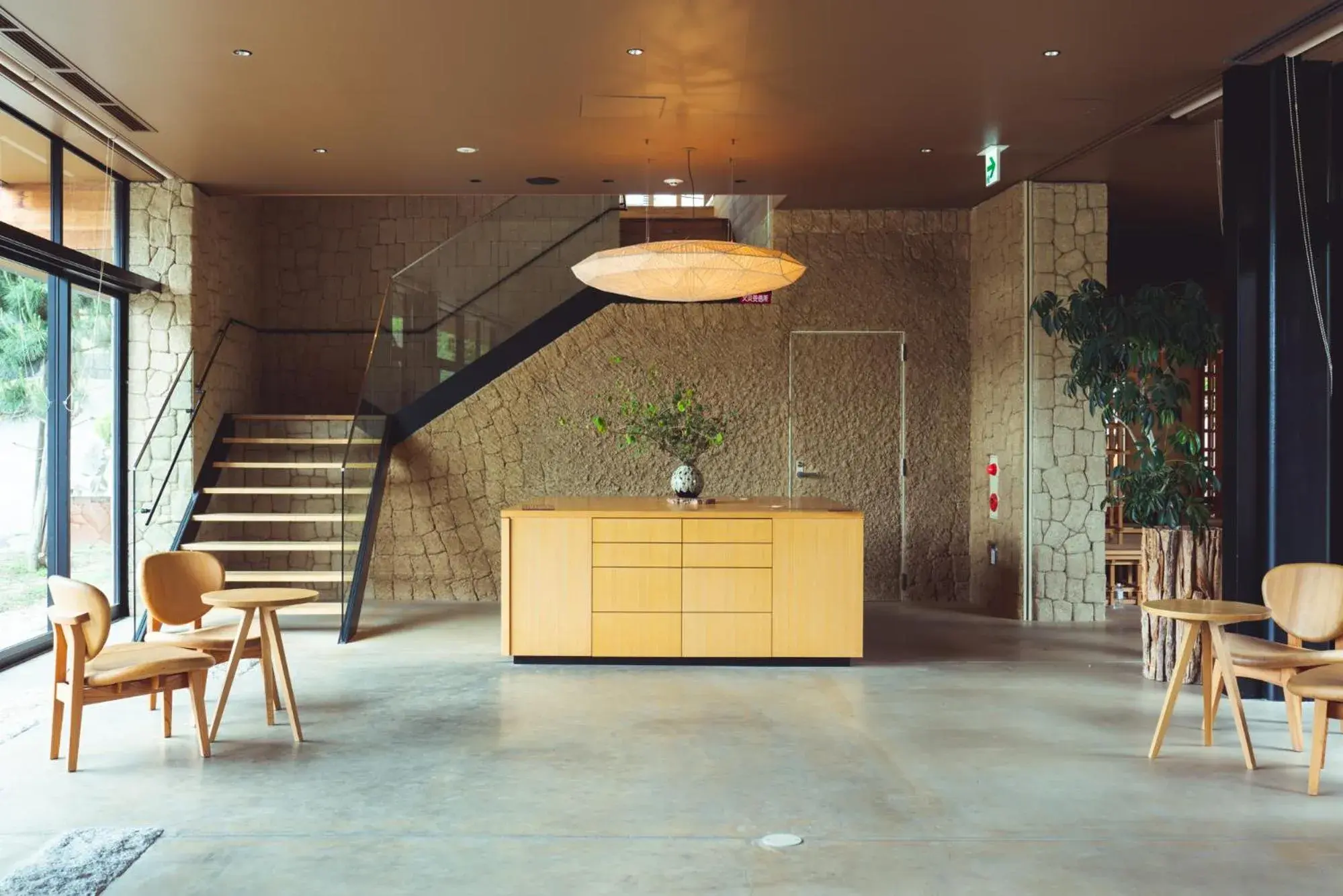 Lobby or reception in SETRE Naramachi セトレ ならまち Lobby or reception in SETRE Naramachi セトレ ならまち