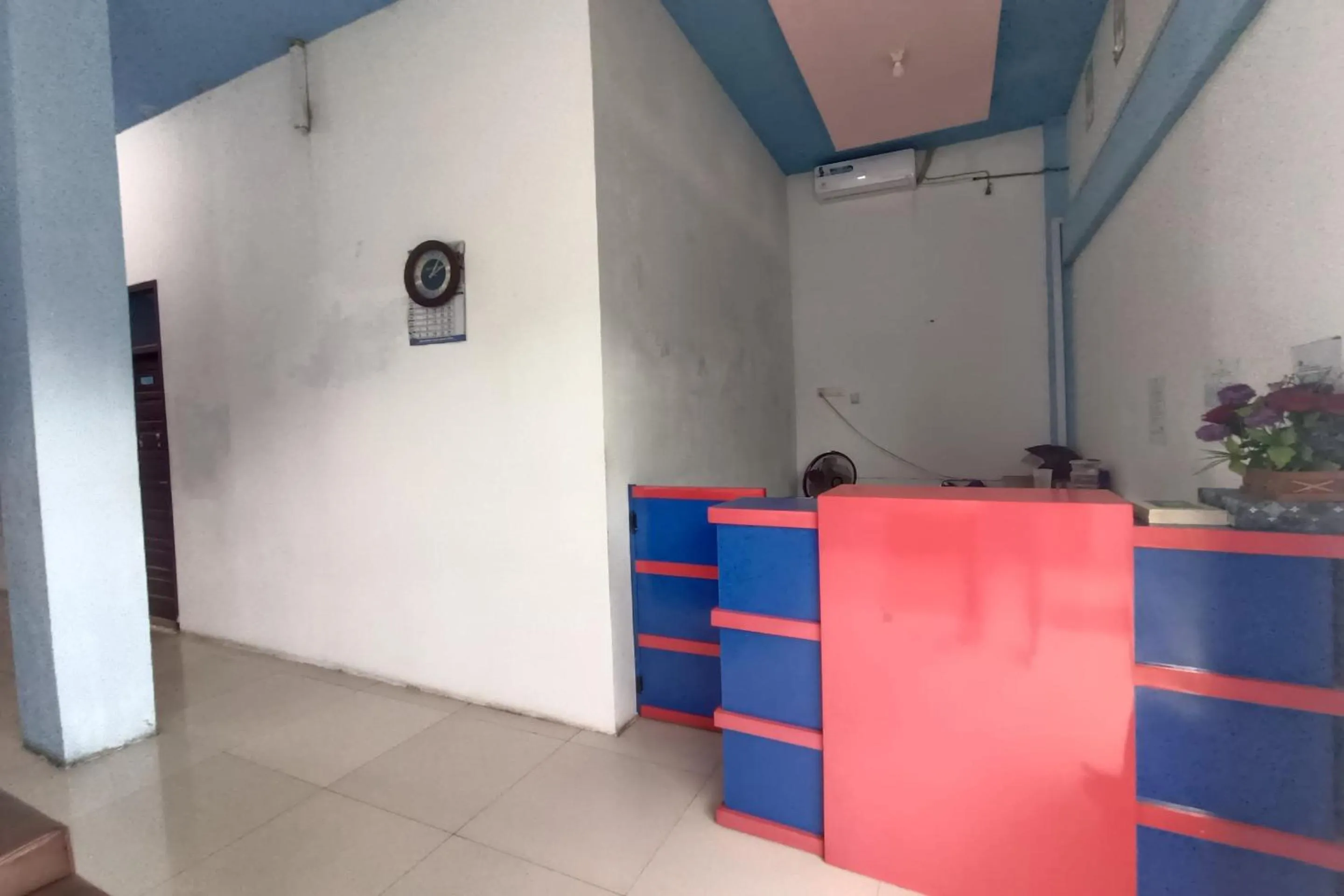 Lobby or reception in Hotel O Koperasi