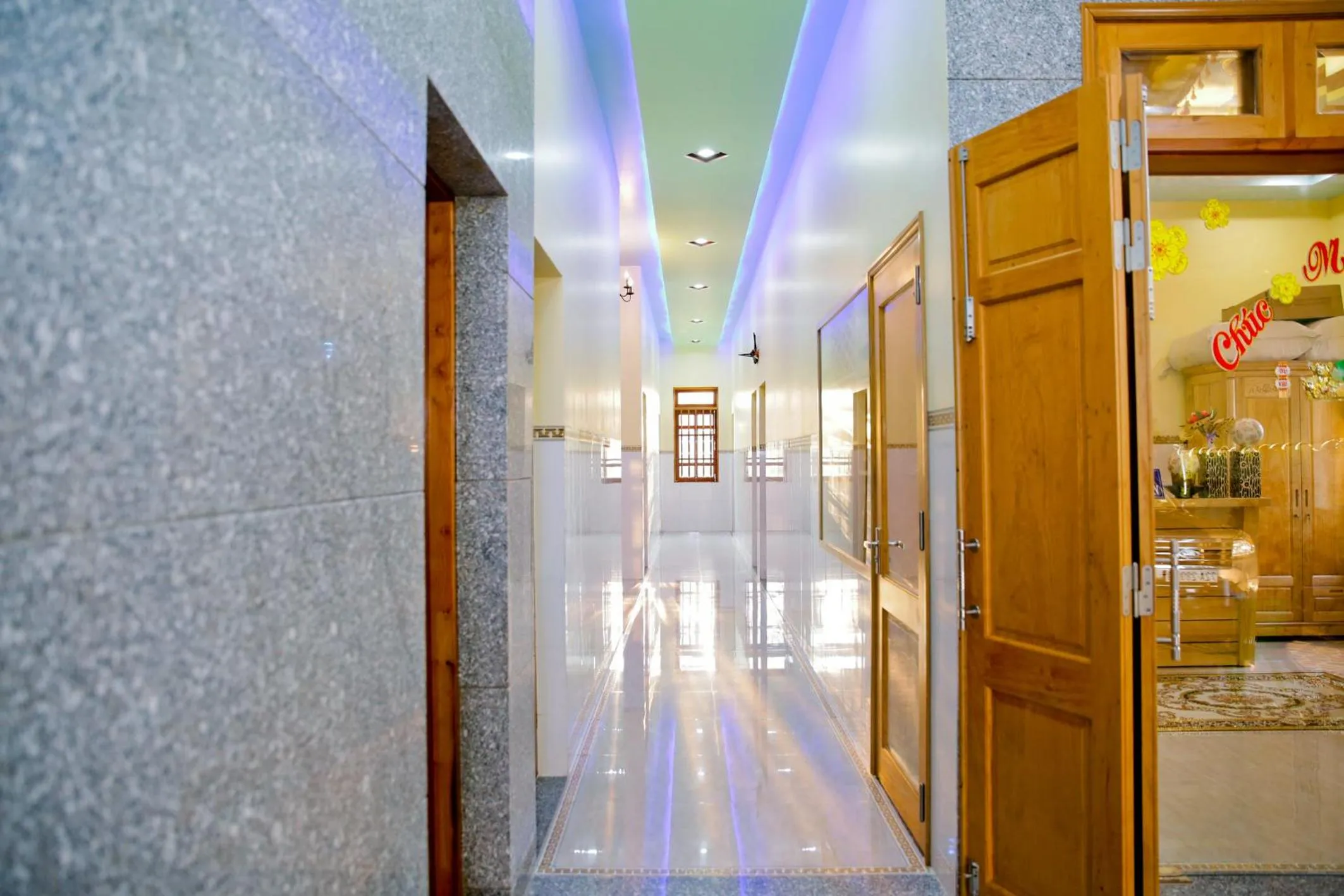 Nhà Nghỉ Quê Ló