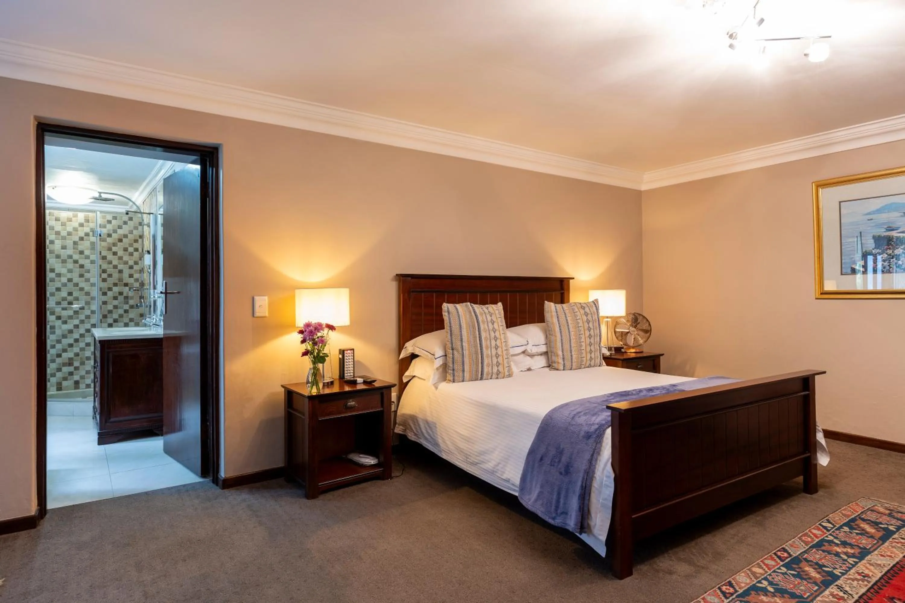 Bedroom, Bed in Hyde Park Guest House