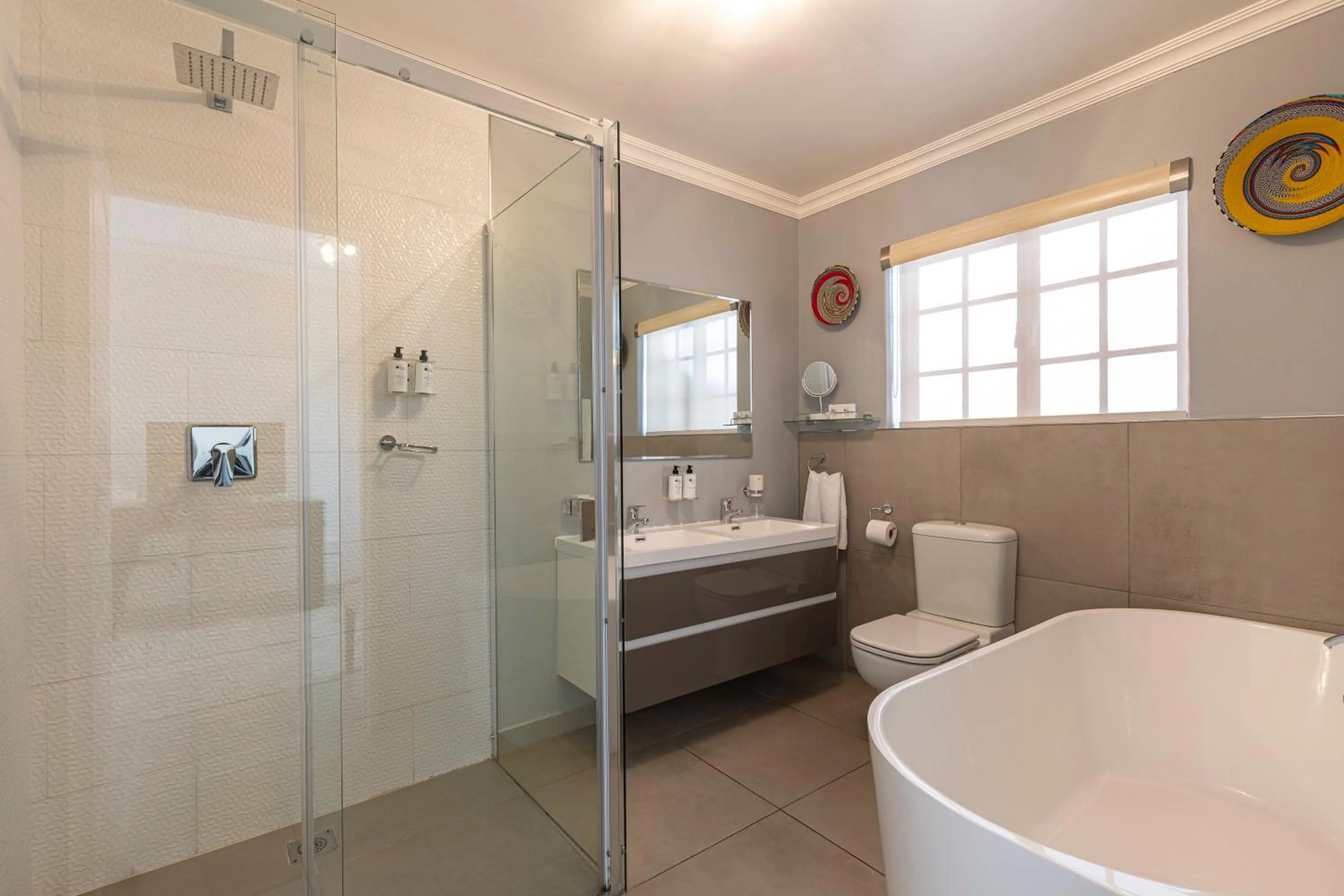 Bathroom in Hyde Park Guest House