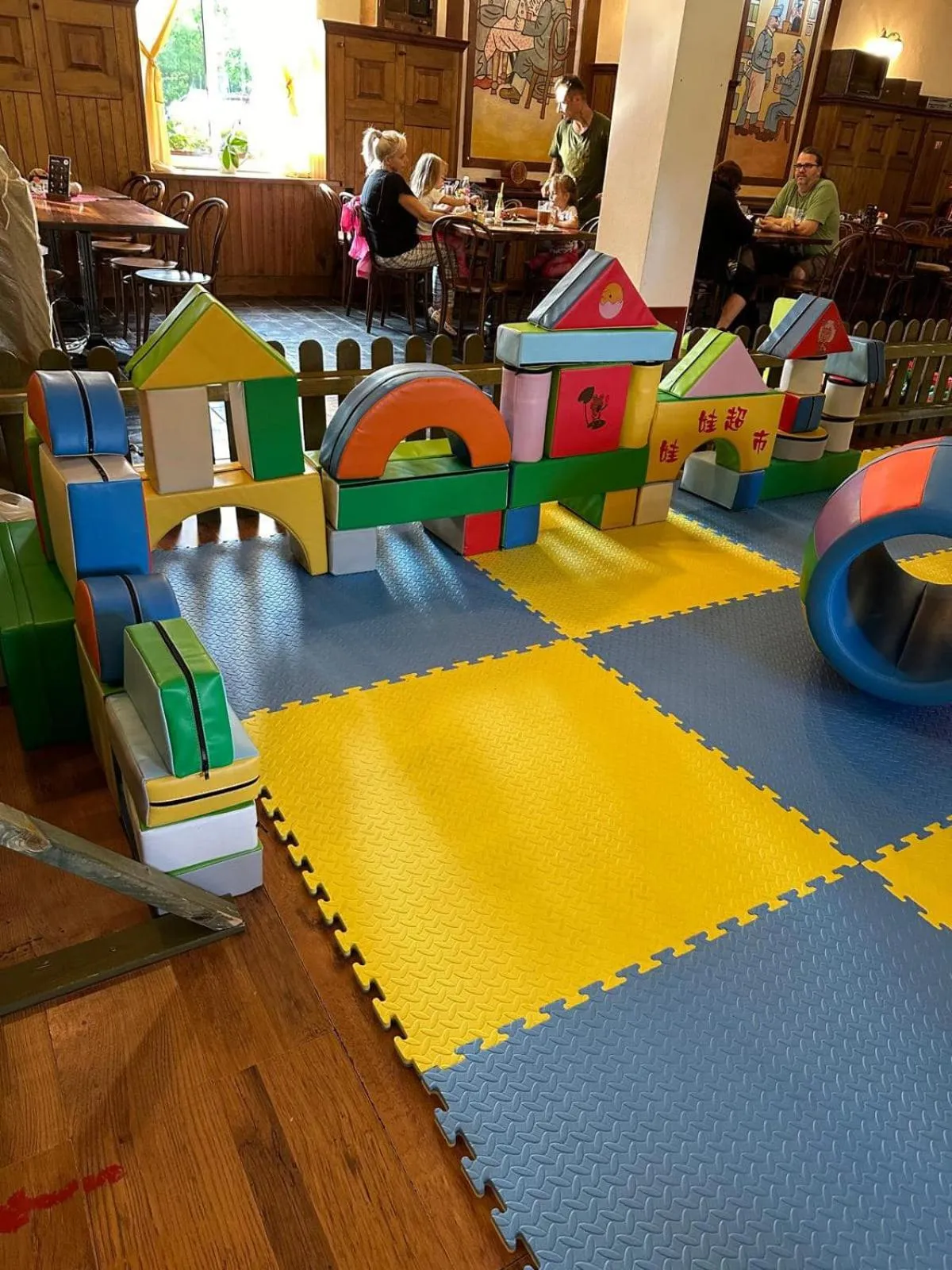 Restaurant/places to eat in Hotel Restaurant Svejk