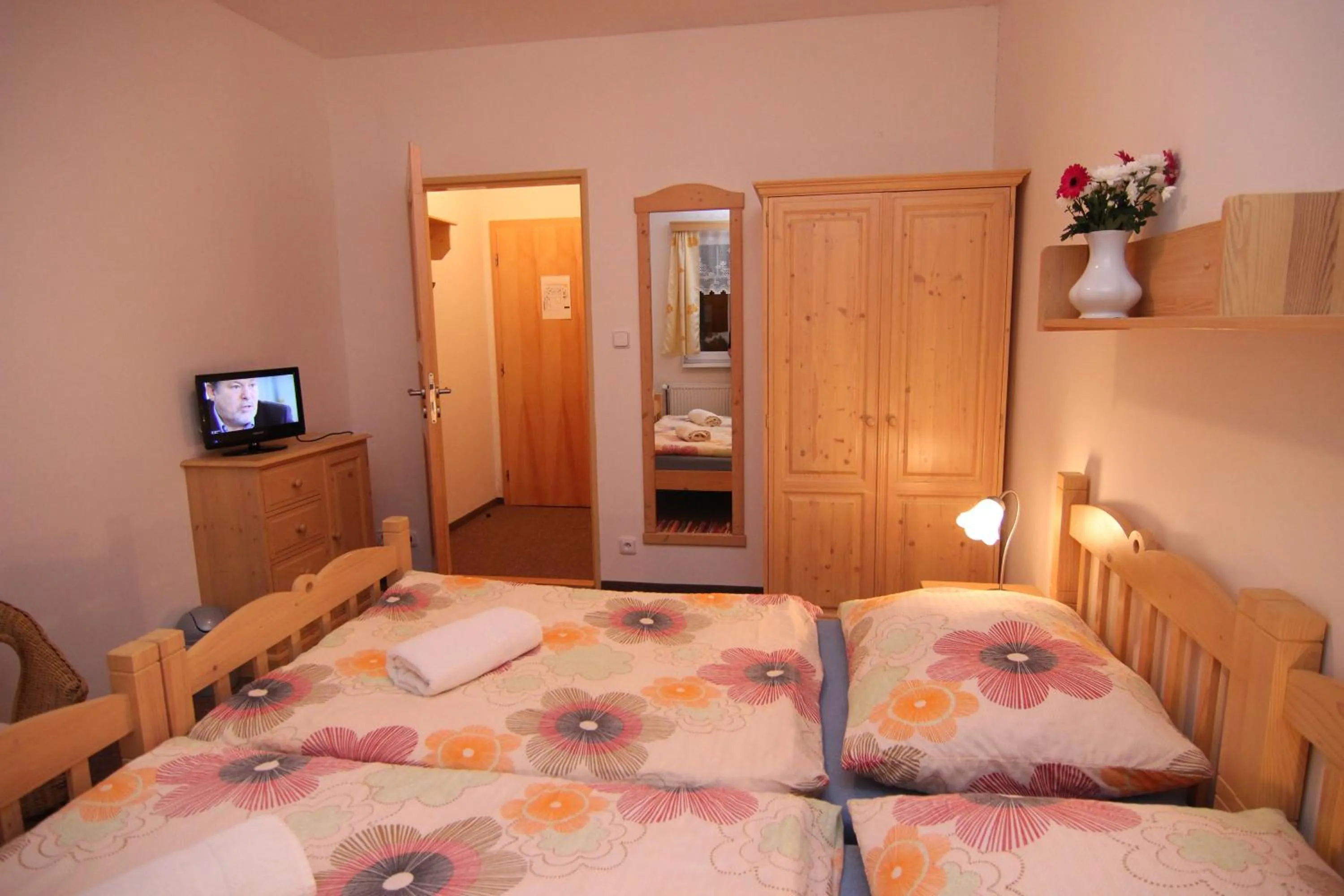 Photo of the whole room, Bed in Hotel Restaurant Svejk