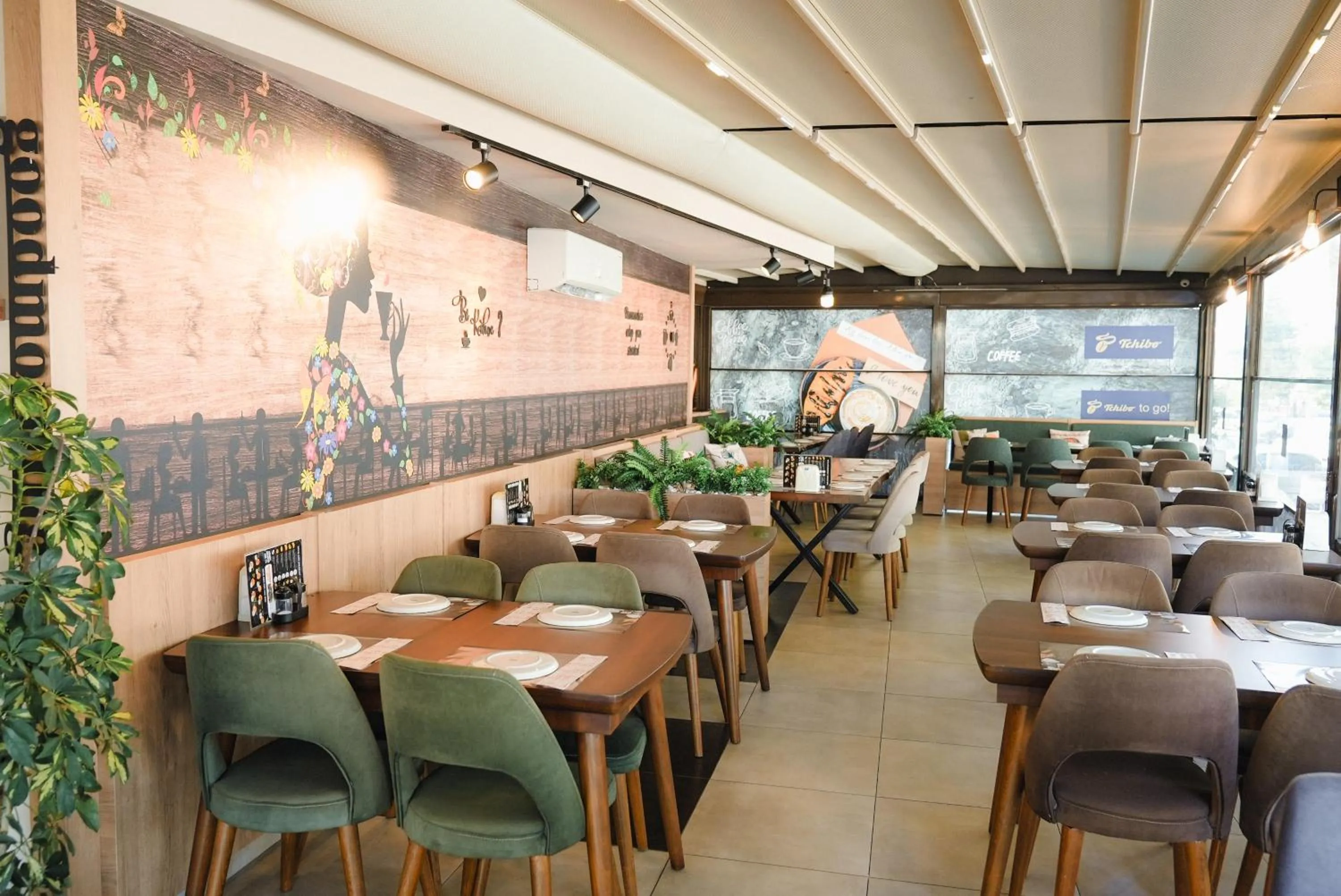 Restaurant/places to eat in Hayal Residence Apart Otel