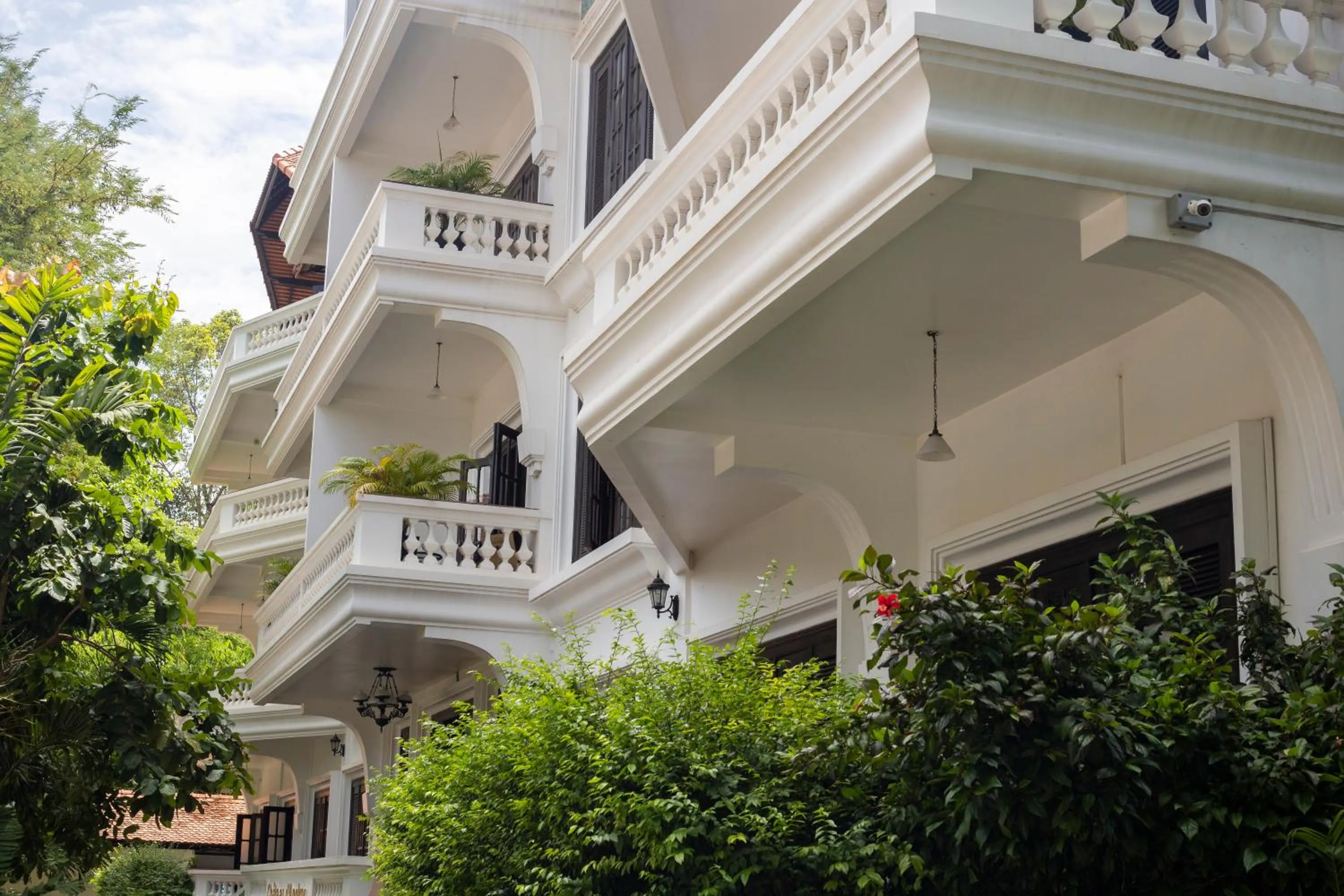 Property building in Chateau d'Angkor La Residence