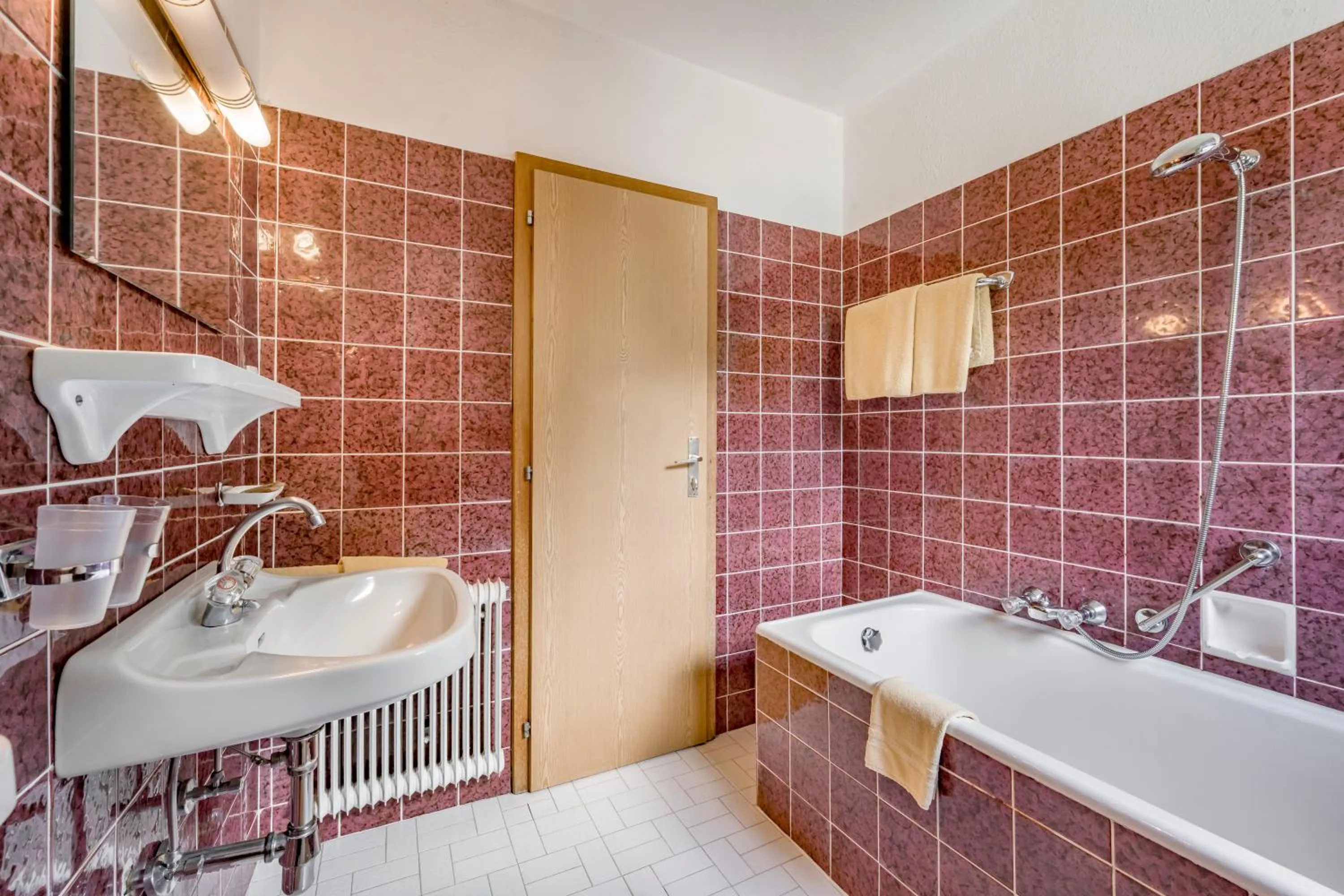 Bathroom in Pension Almrausch