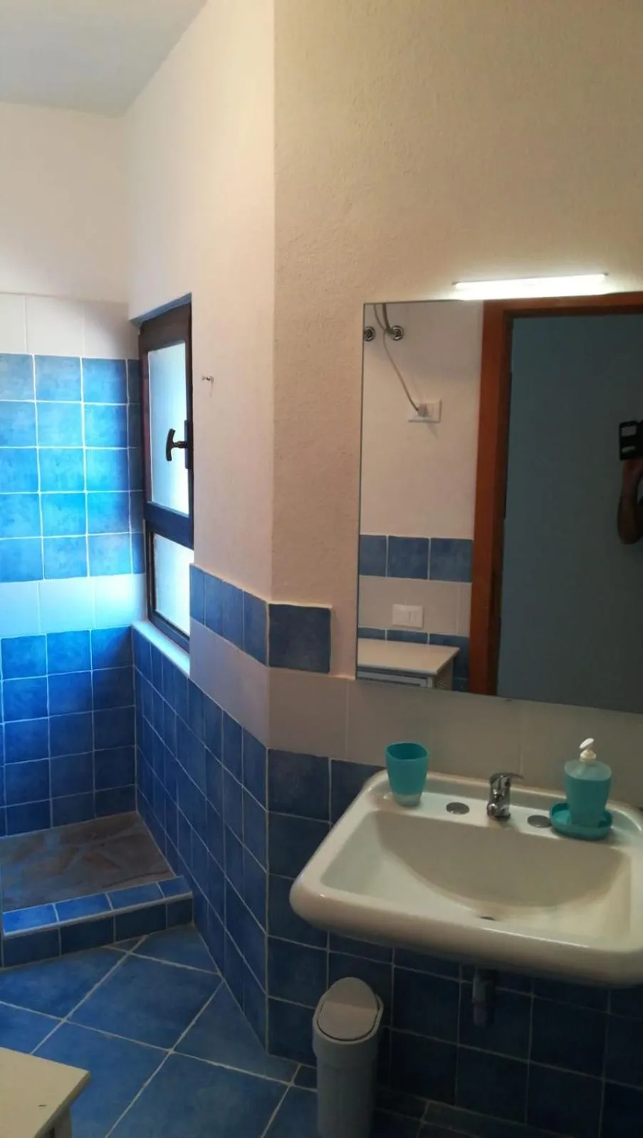 Shower in CASE BELVEDERE