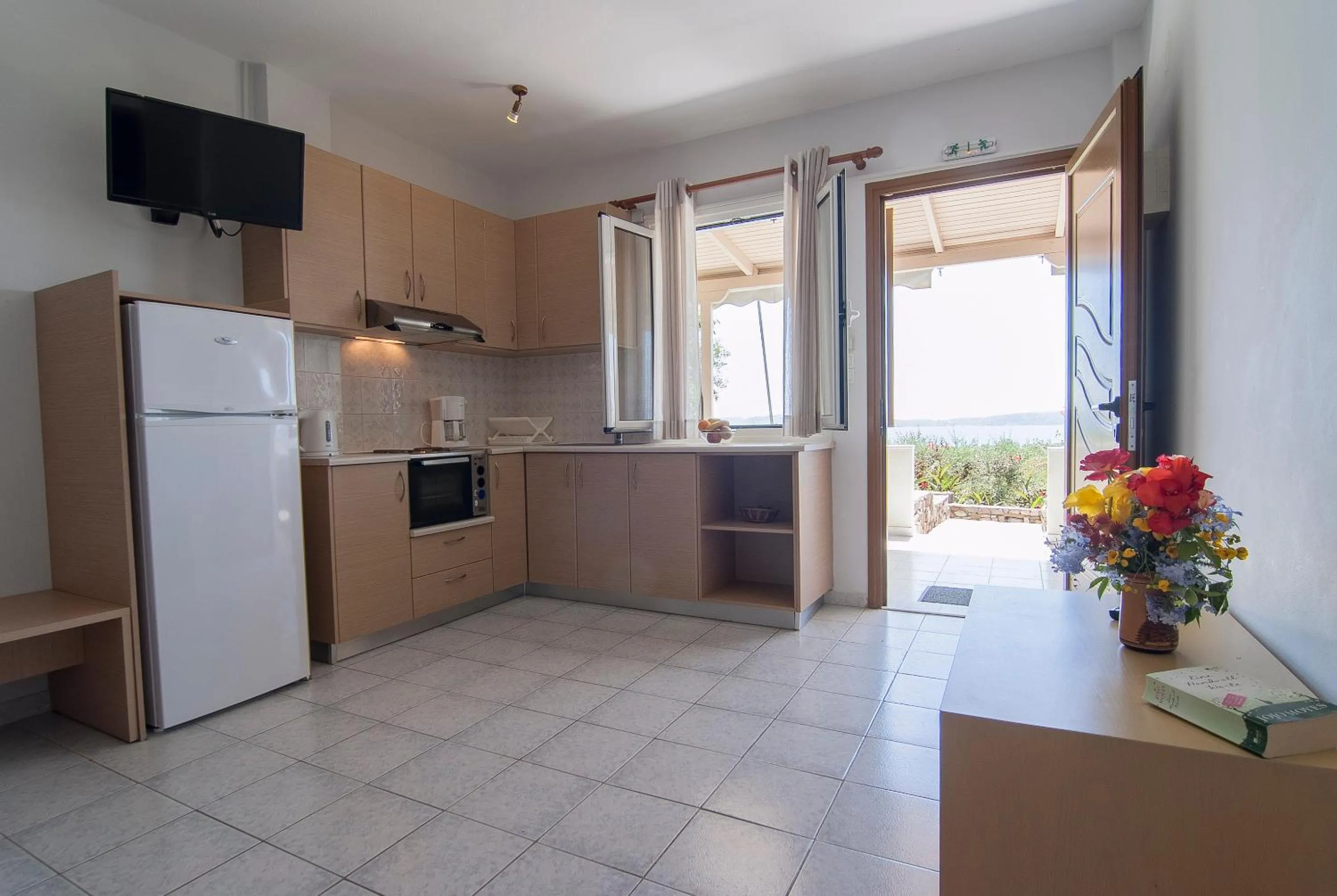 Kitchen or kitchenette in Thanos Village