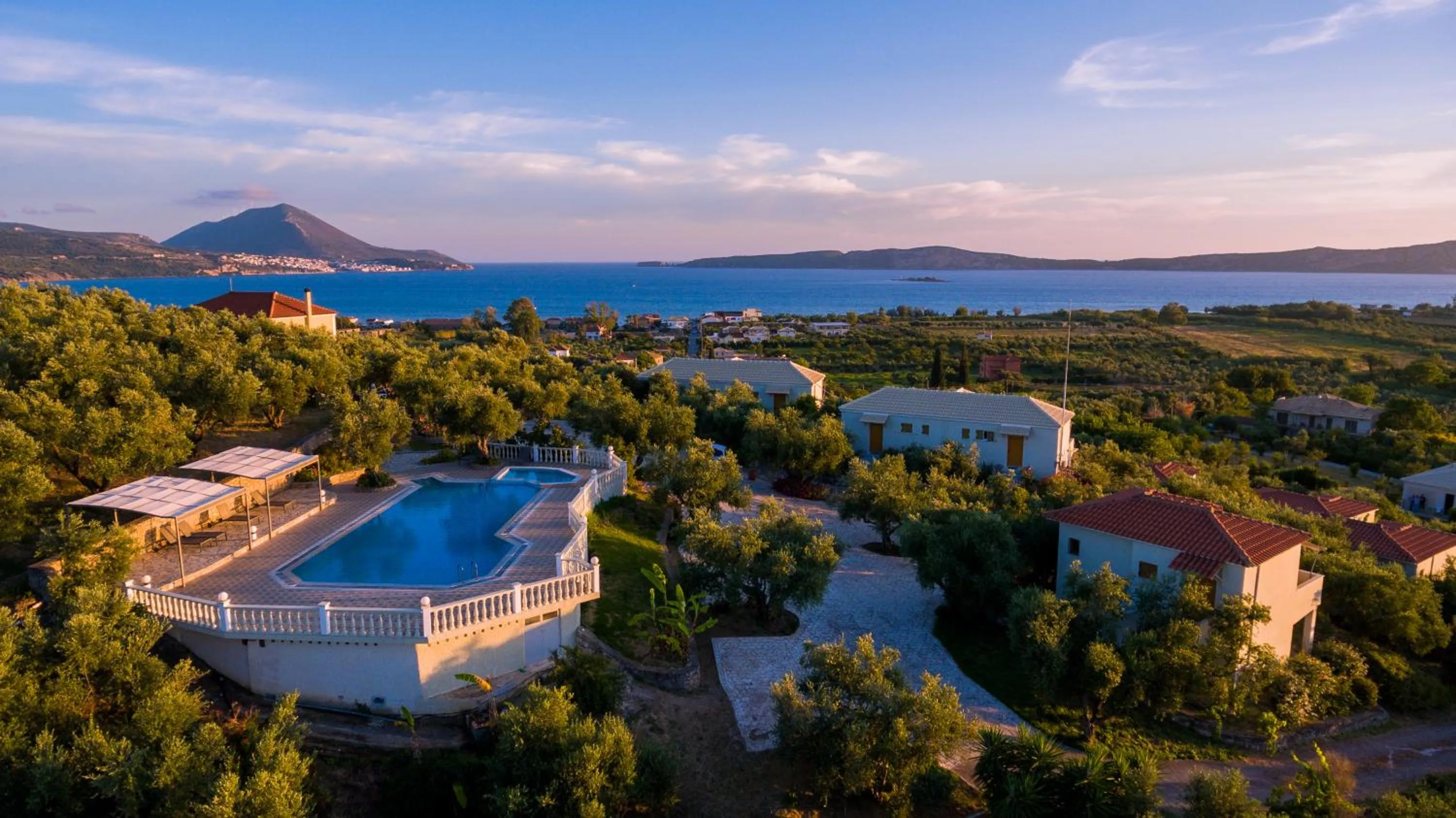 Bird's eye view in Thanos Village