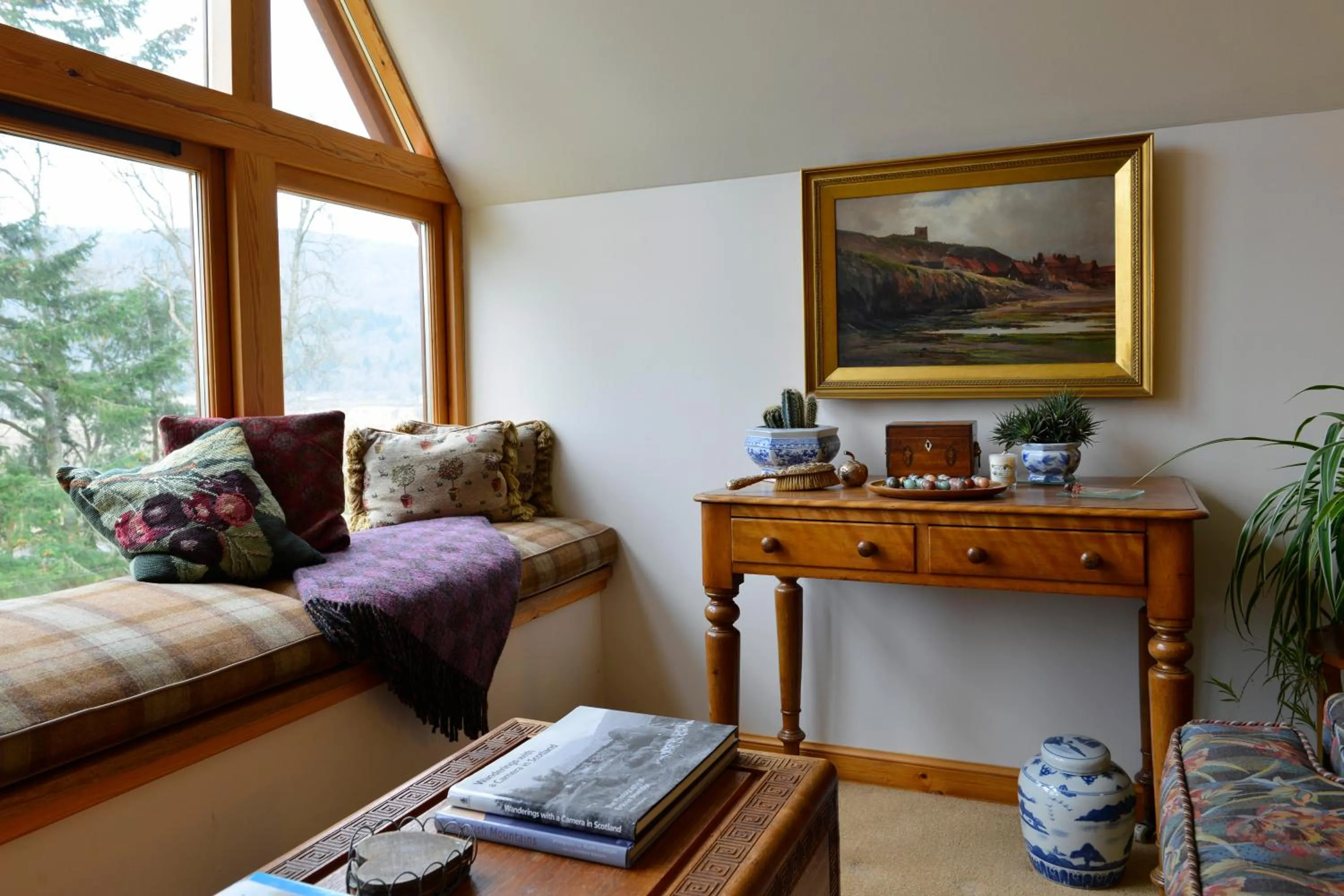 Seating area in Brae House