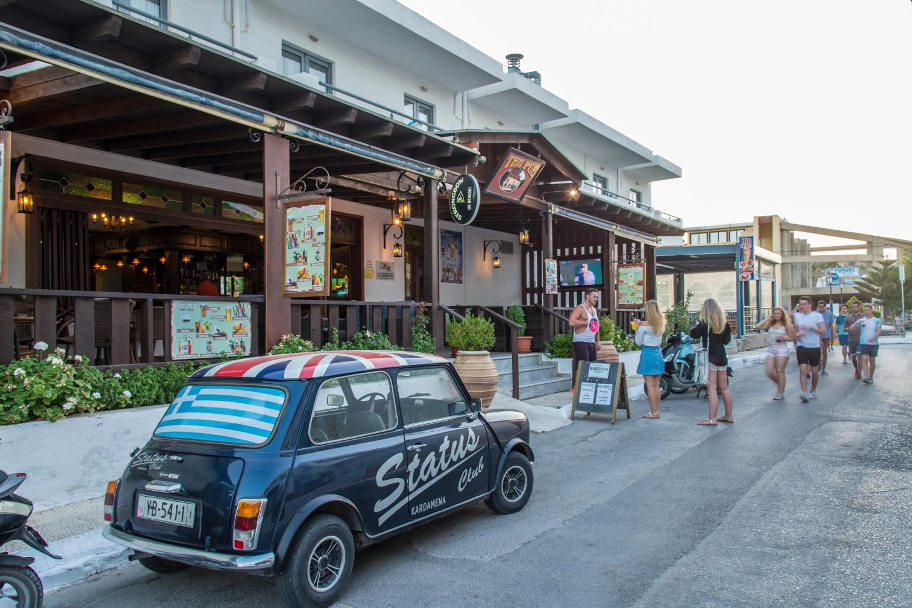 On-site shops in Rio Hotel