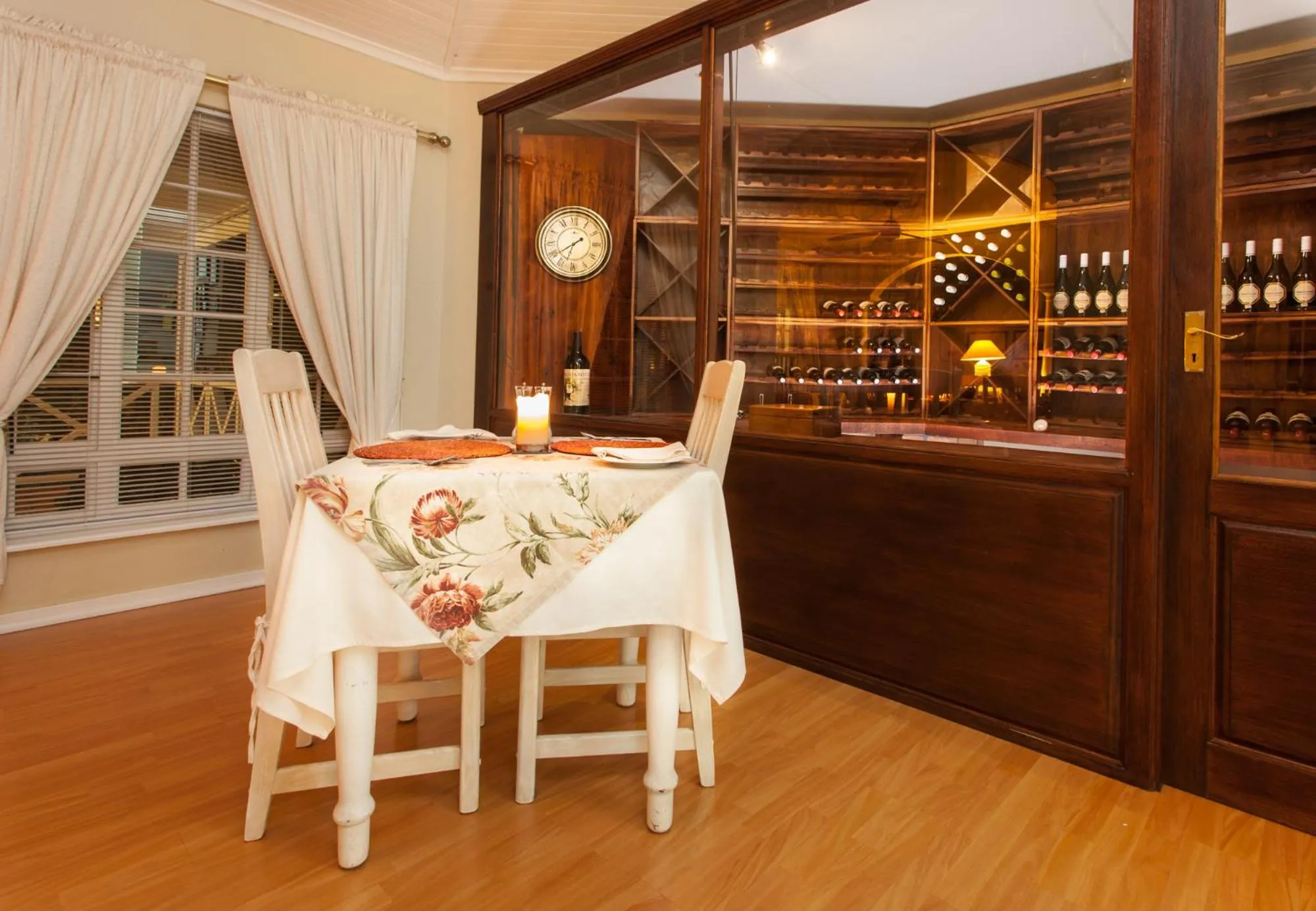 Restaurant/places to eat in Shandon Lodge Guest House & Spa