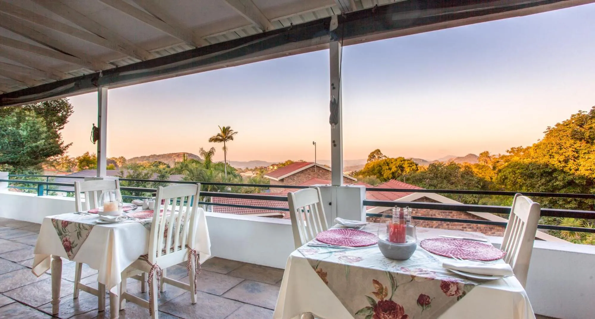 Patio in Shandon Lodge Guest House & Spa