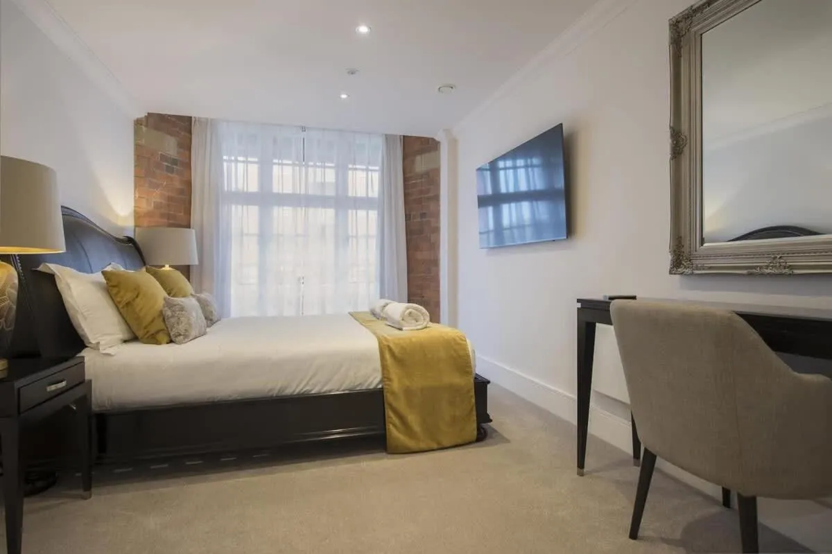 Bed in ChocoLets - The Lion Suite