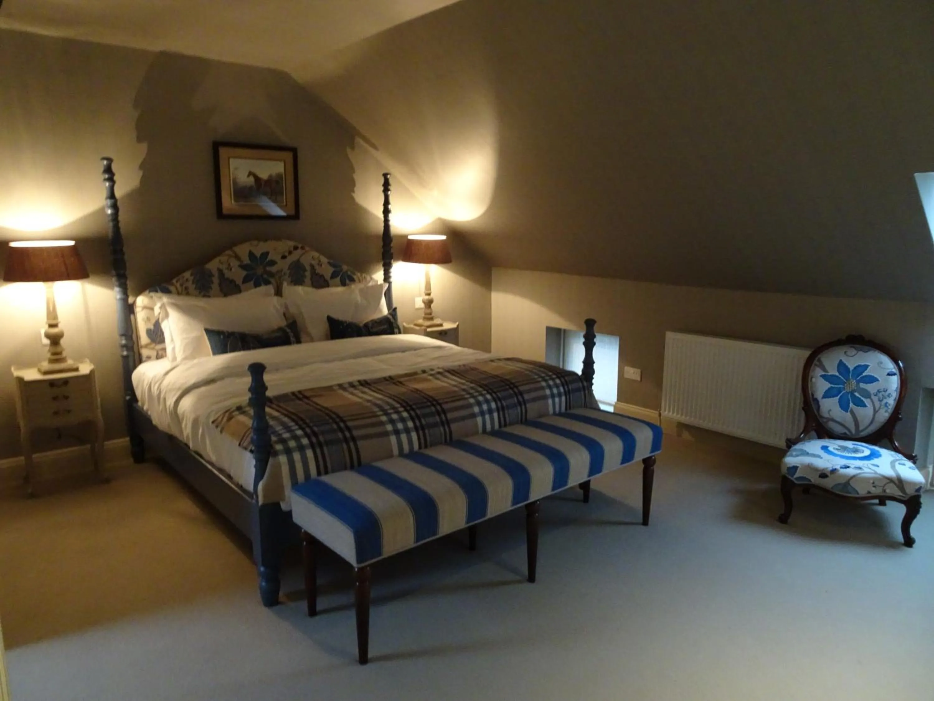 Decorative detail, Bed in The Loch Lomond Arms Hotel