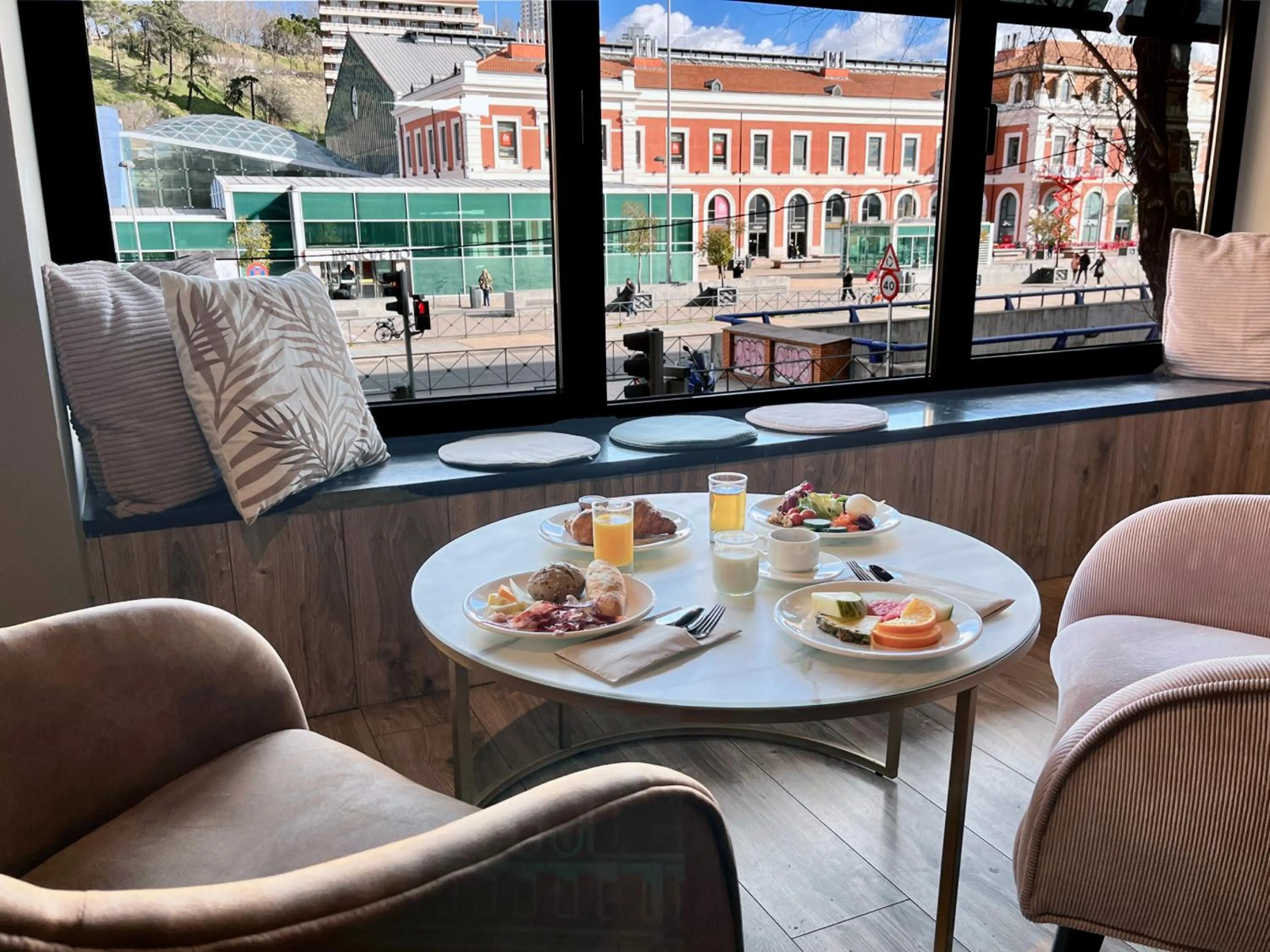 Breakfast in Hotel Acta Madfor