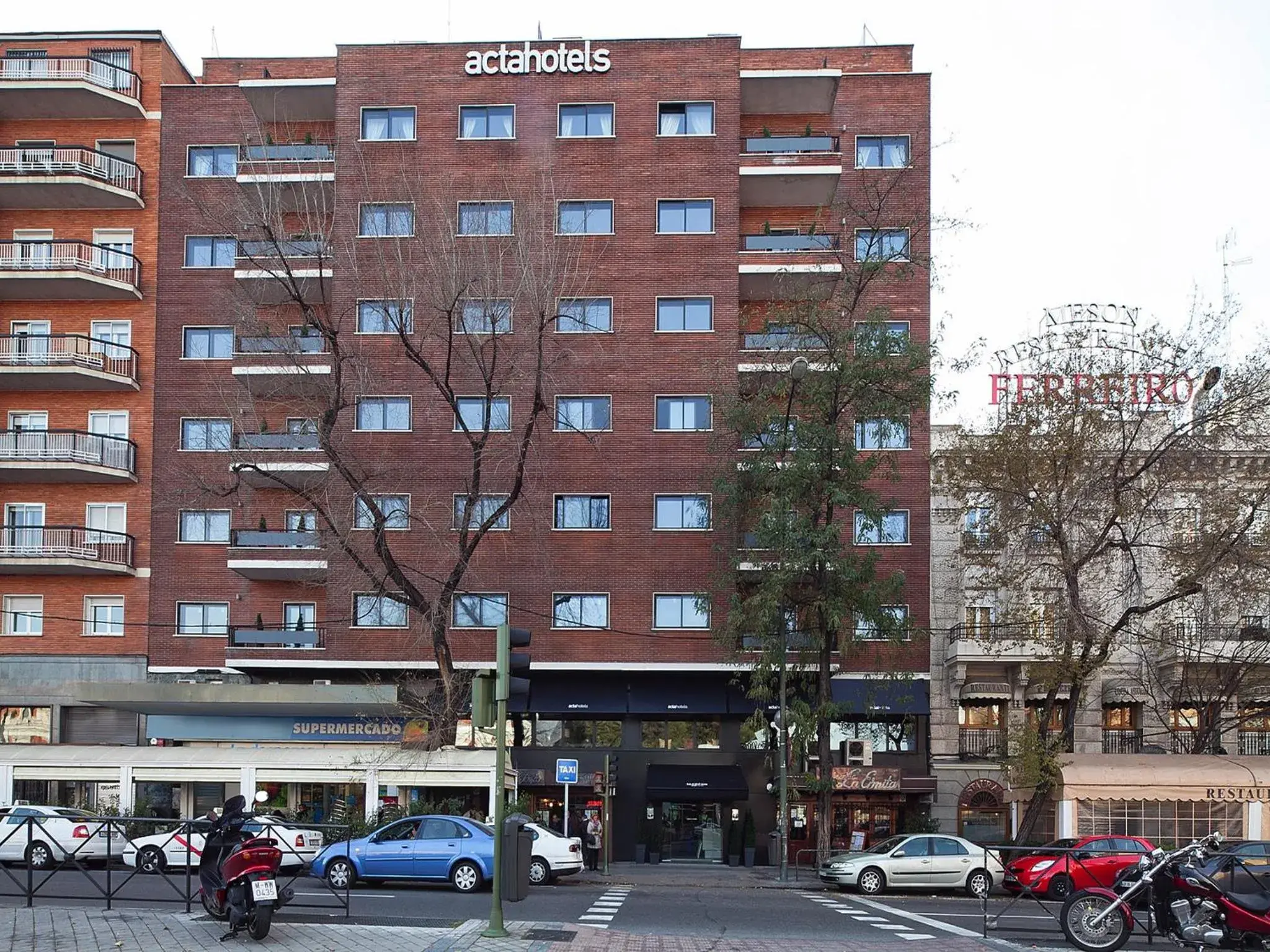 Facade/entrance in Hotel Acta Madfor Facade/entrance in Hotel Acta Madfor