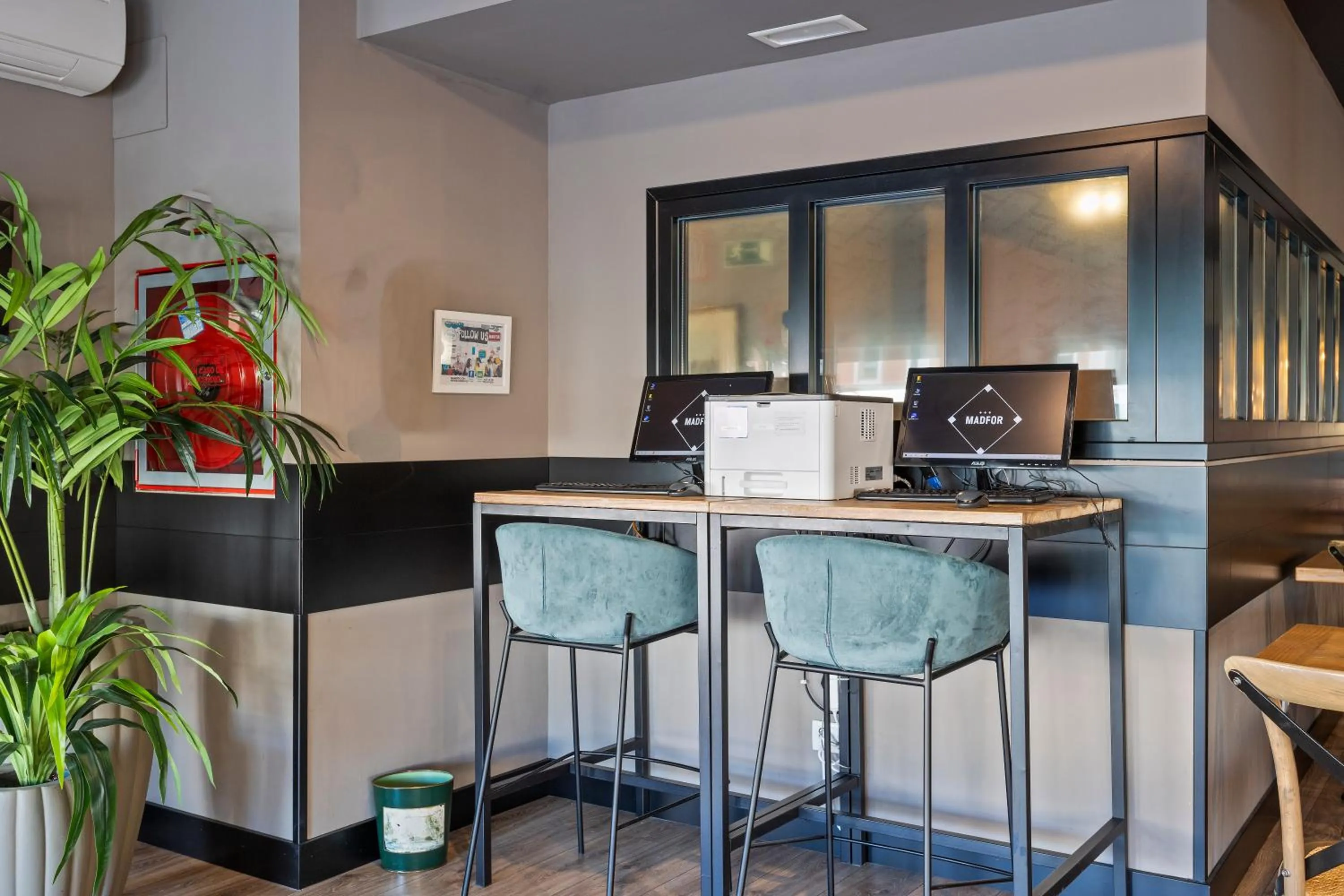 internet in Hotel Acta Madfor