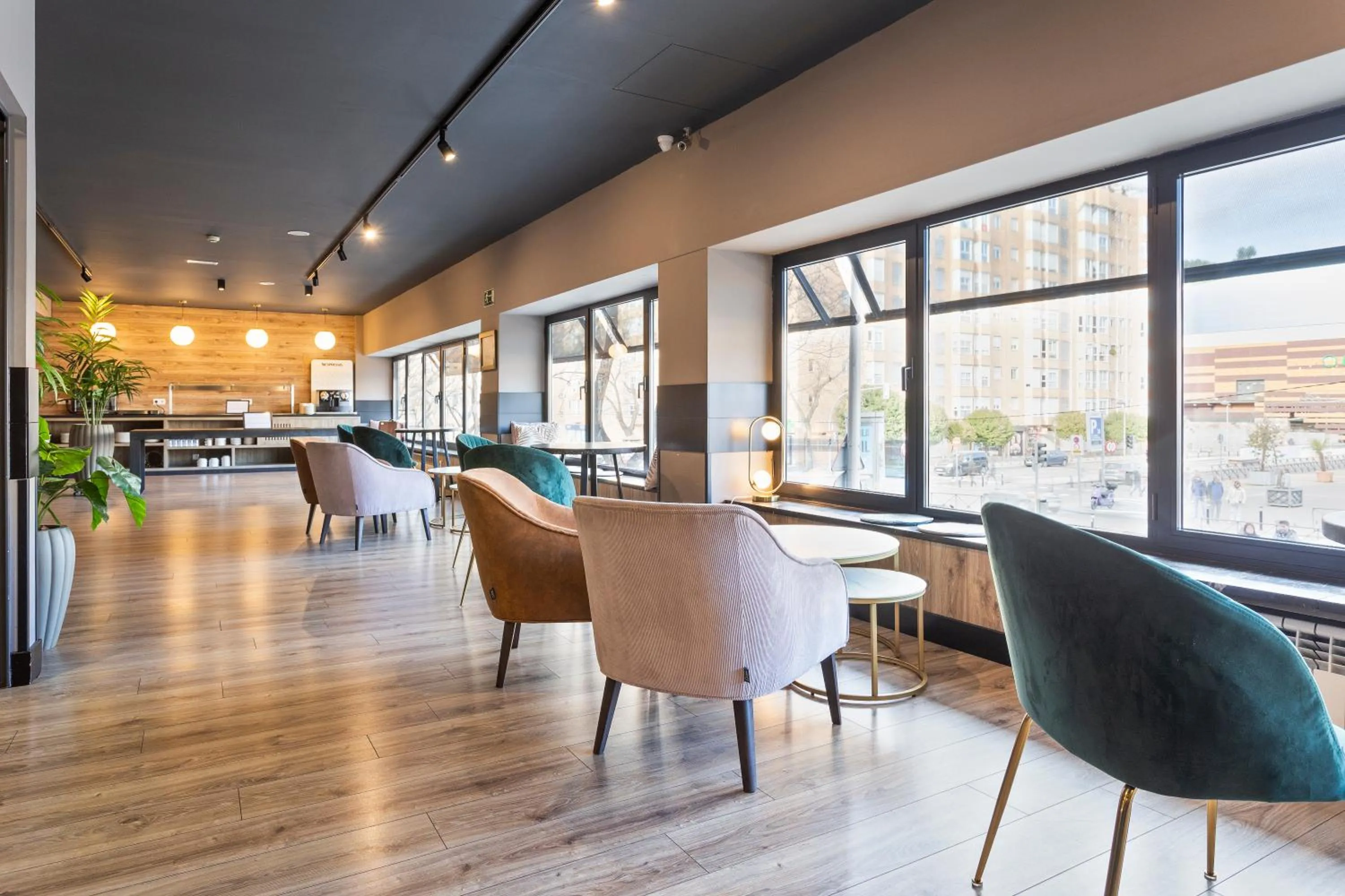 Dining area in Hotel Acta Madfor