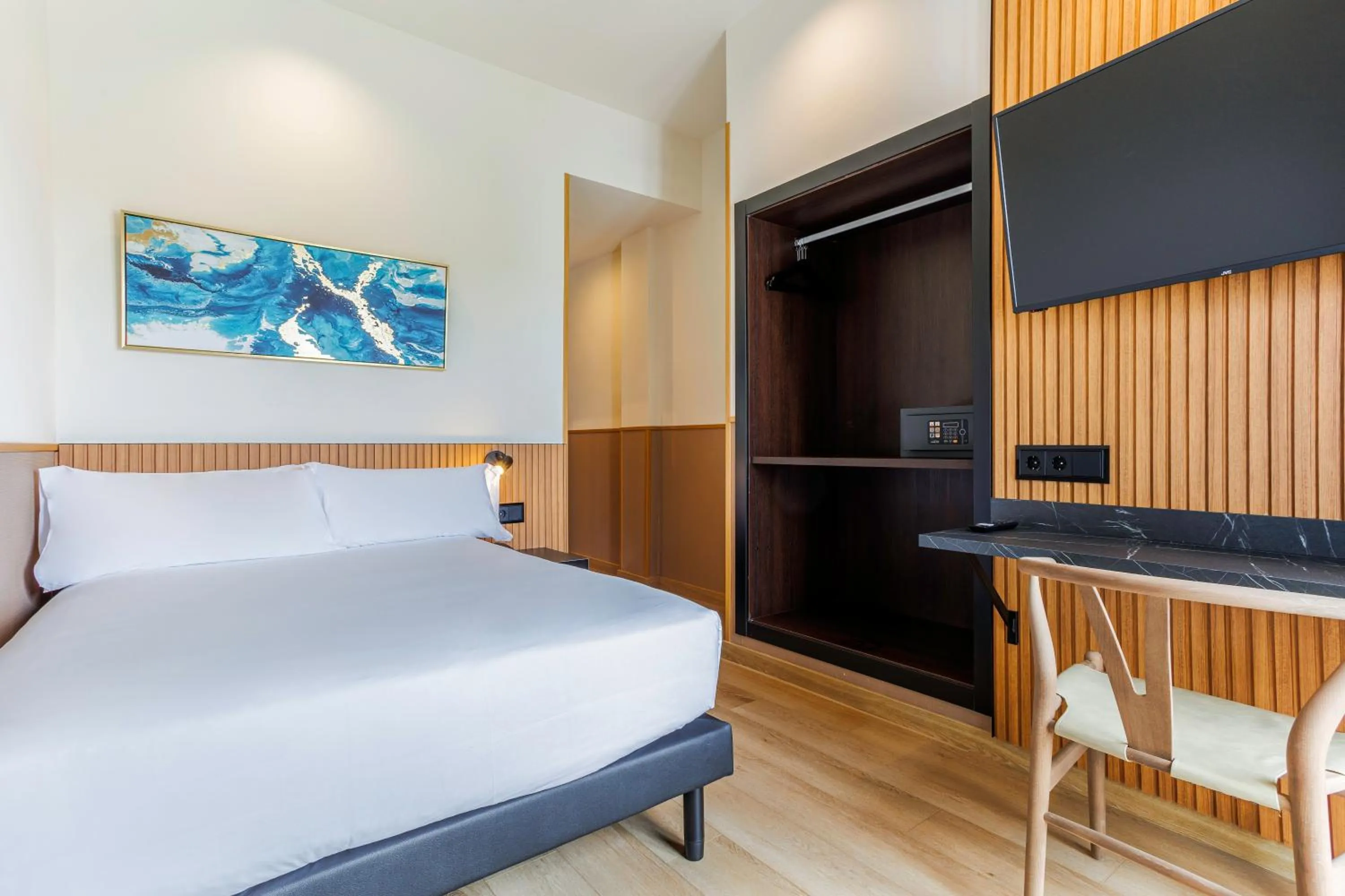 Bed in Hotel Acta Madfor