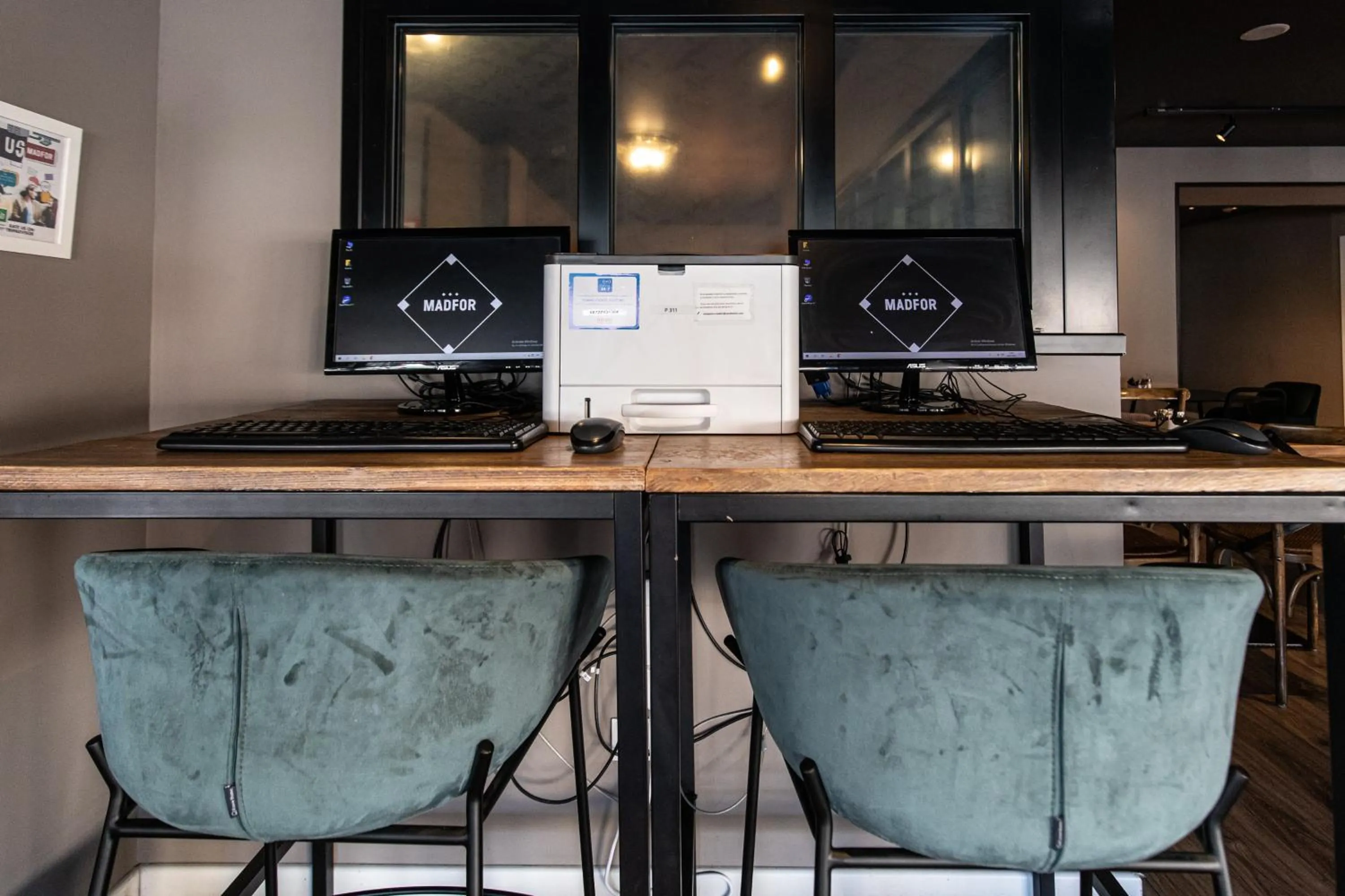 Seating area in Hotel Acta Madfor