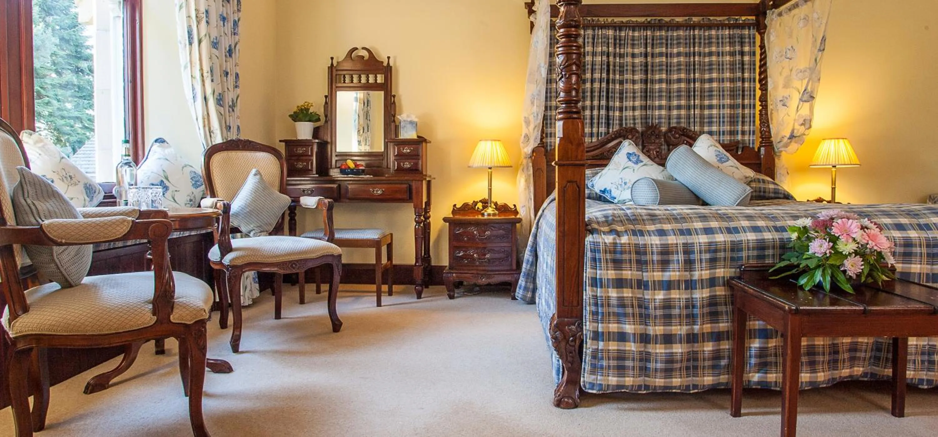 Bedroom, Bed in Tigh na Sgiath Country House Hotel