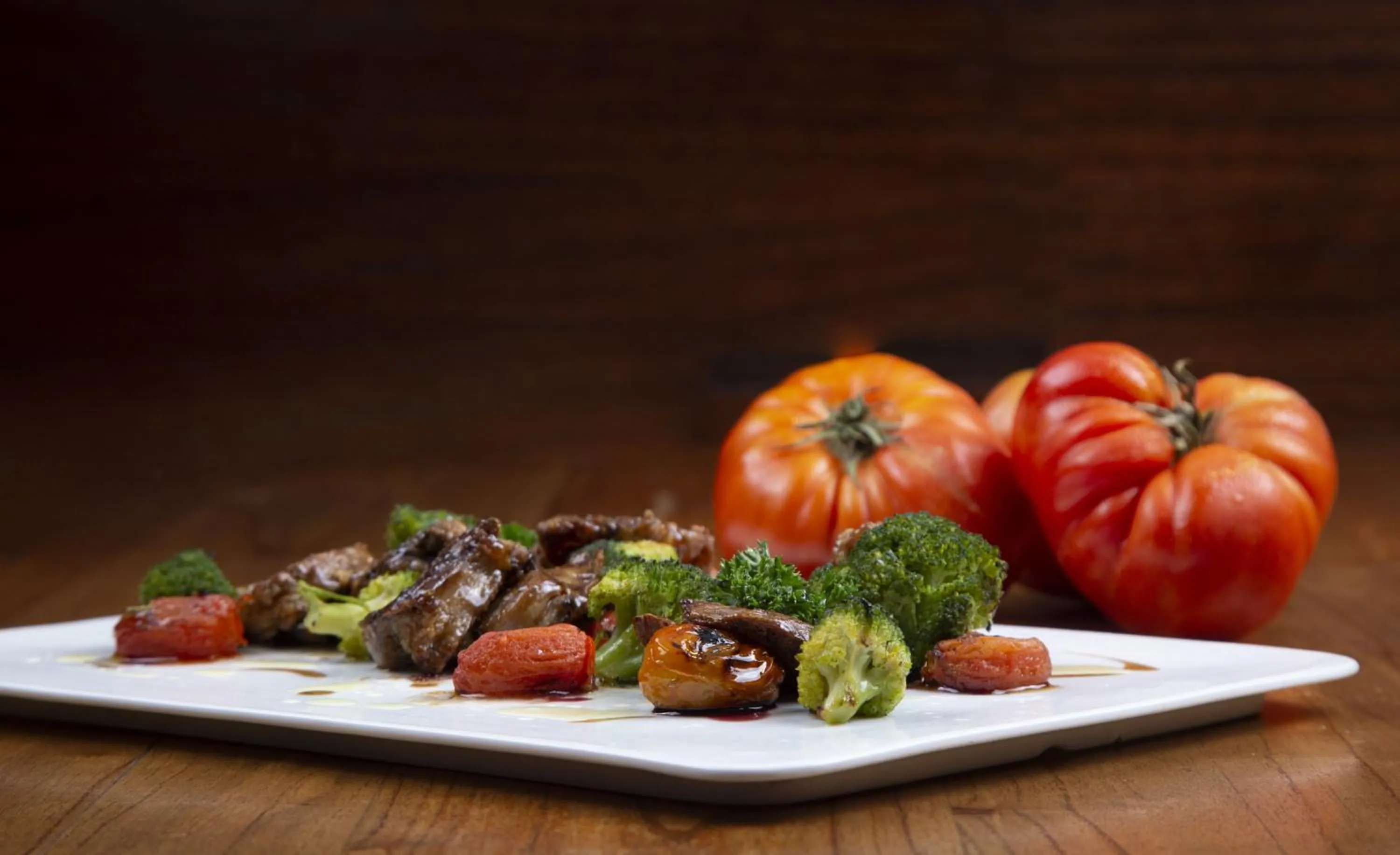 Food and drinks in Loft Osteria by Sagardi