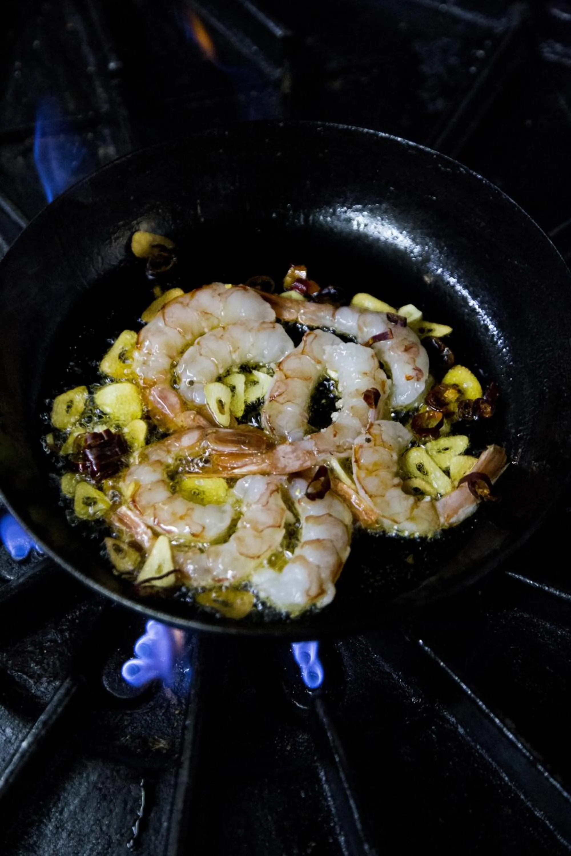 Food and drinks in Loft Osteria by Sagardi