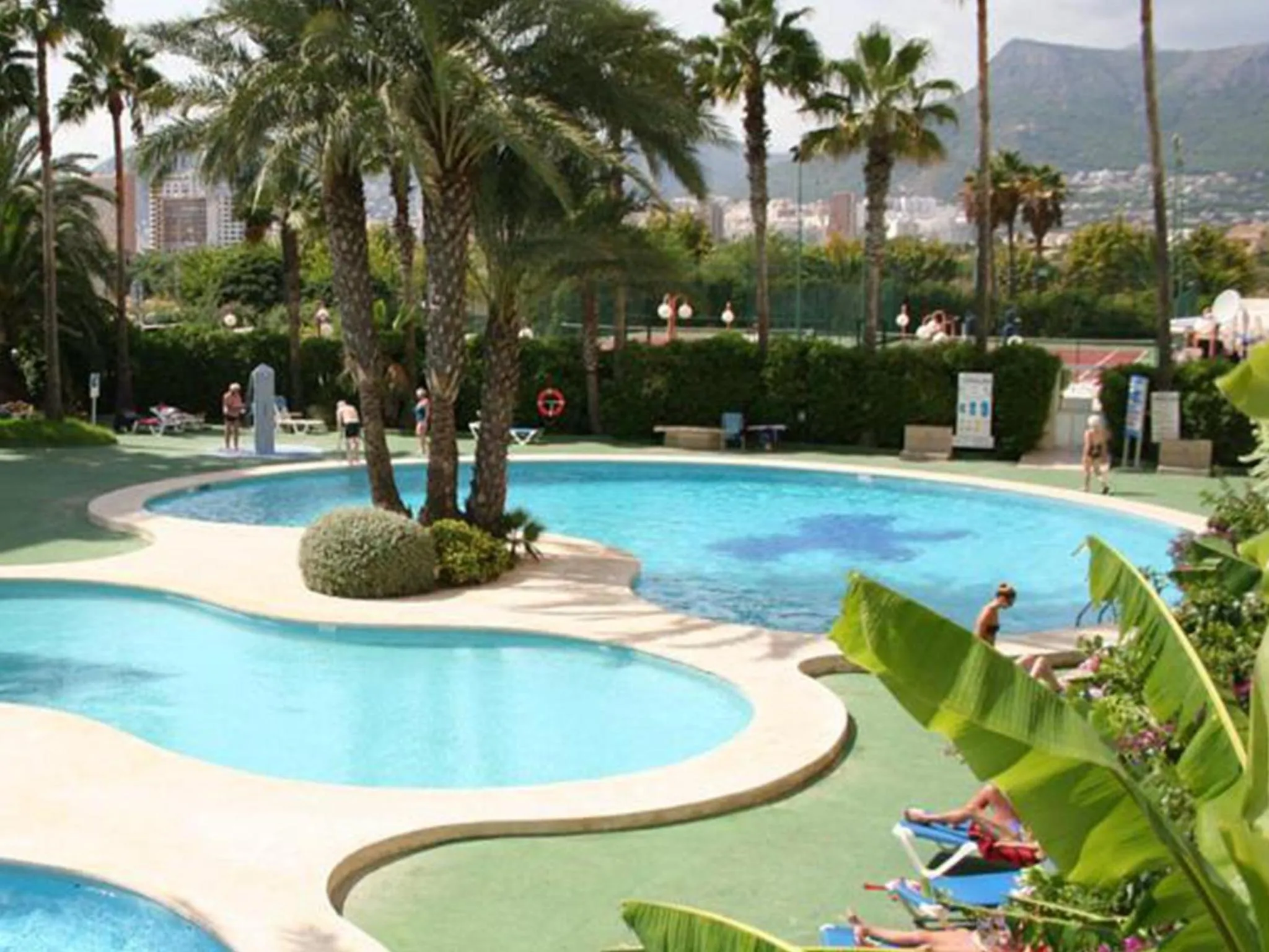 Swimming pool in Apartamentos Turmalina Unitursa