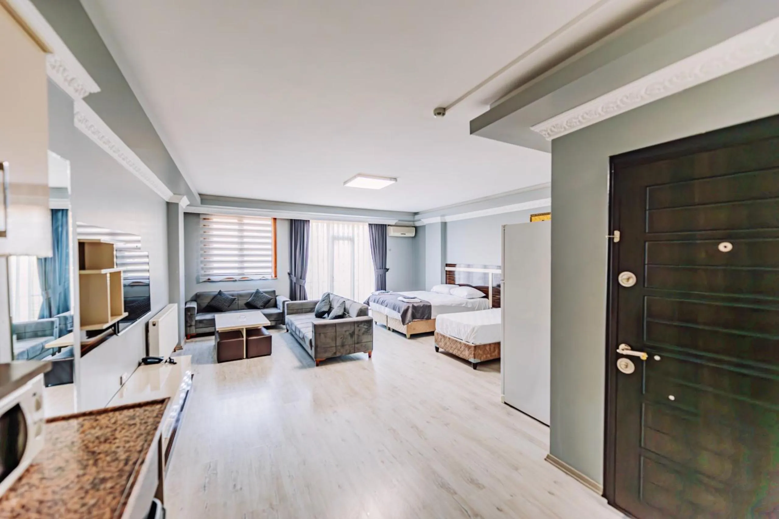 Diamond Suites Residence