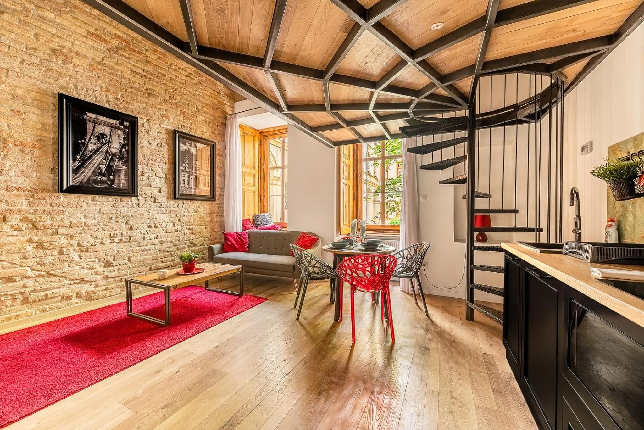 Center Apartment