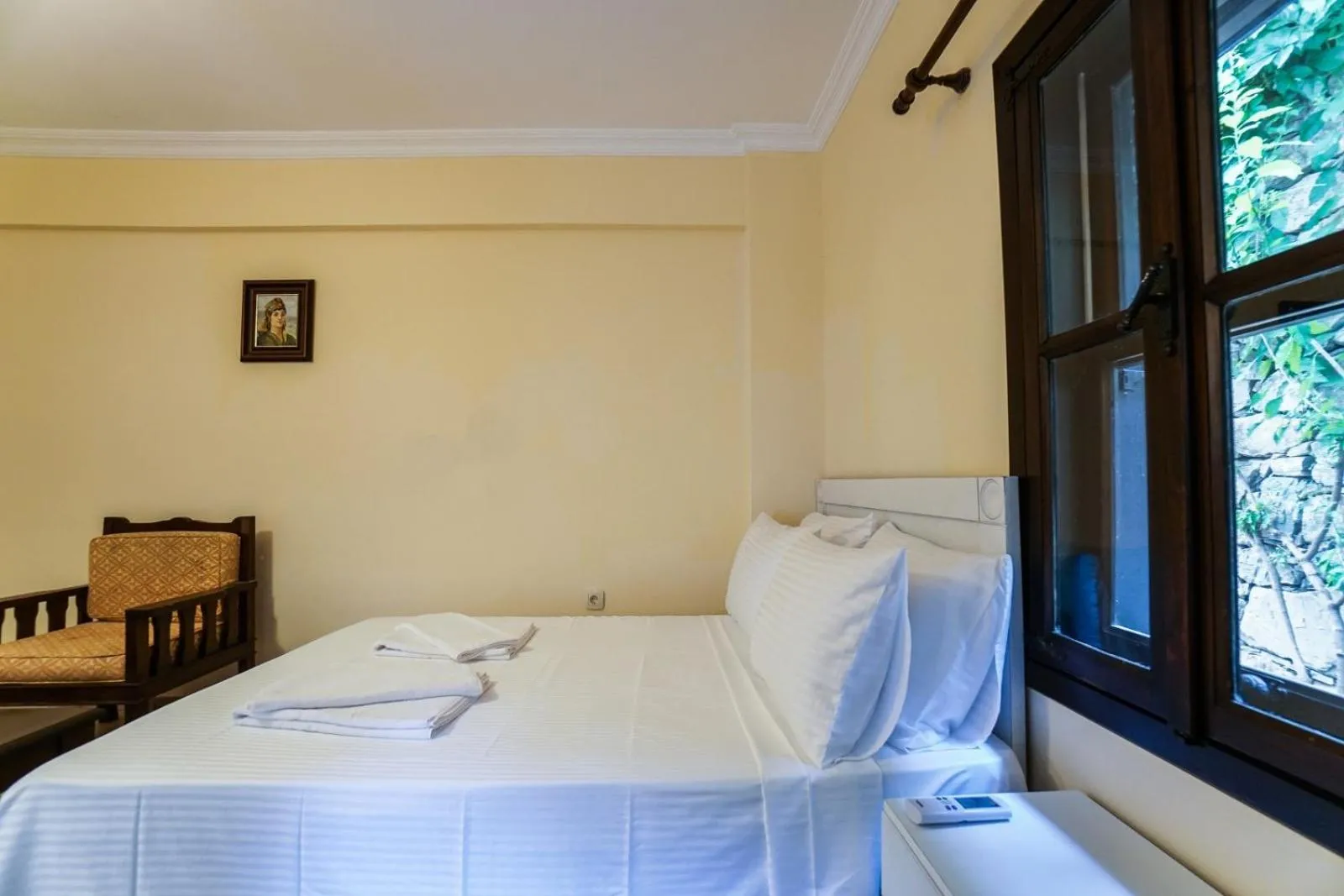 Bed in Mira Suites