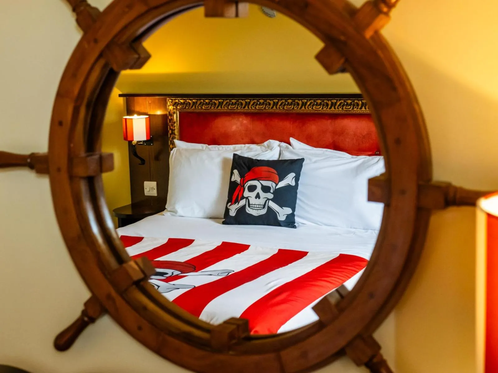 Bedroom, Bed in LEGOLAND(R) Windsor Resort