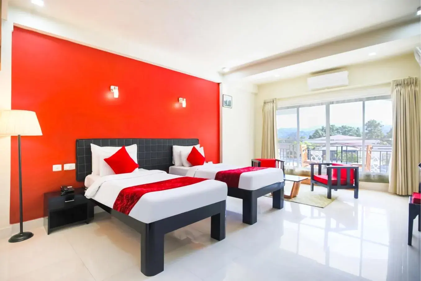 Premium Room in La Nicholas Lake View by Summit Hotels Premium Room in La Nicholas Lake View by Summit Hotels