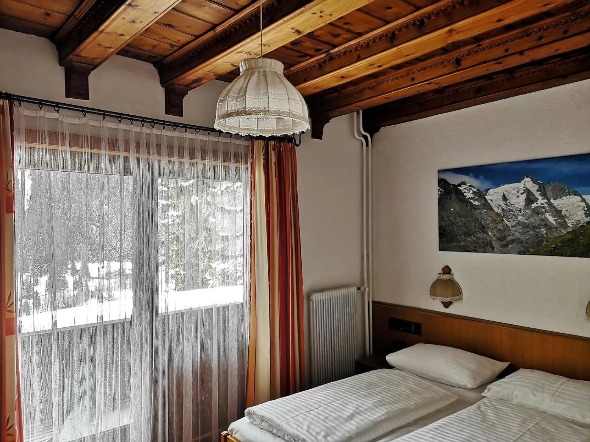 Photo of the whole room, Bed in Hotel Rupertihaus