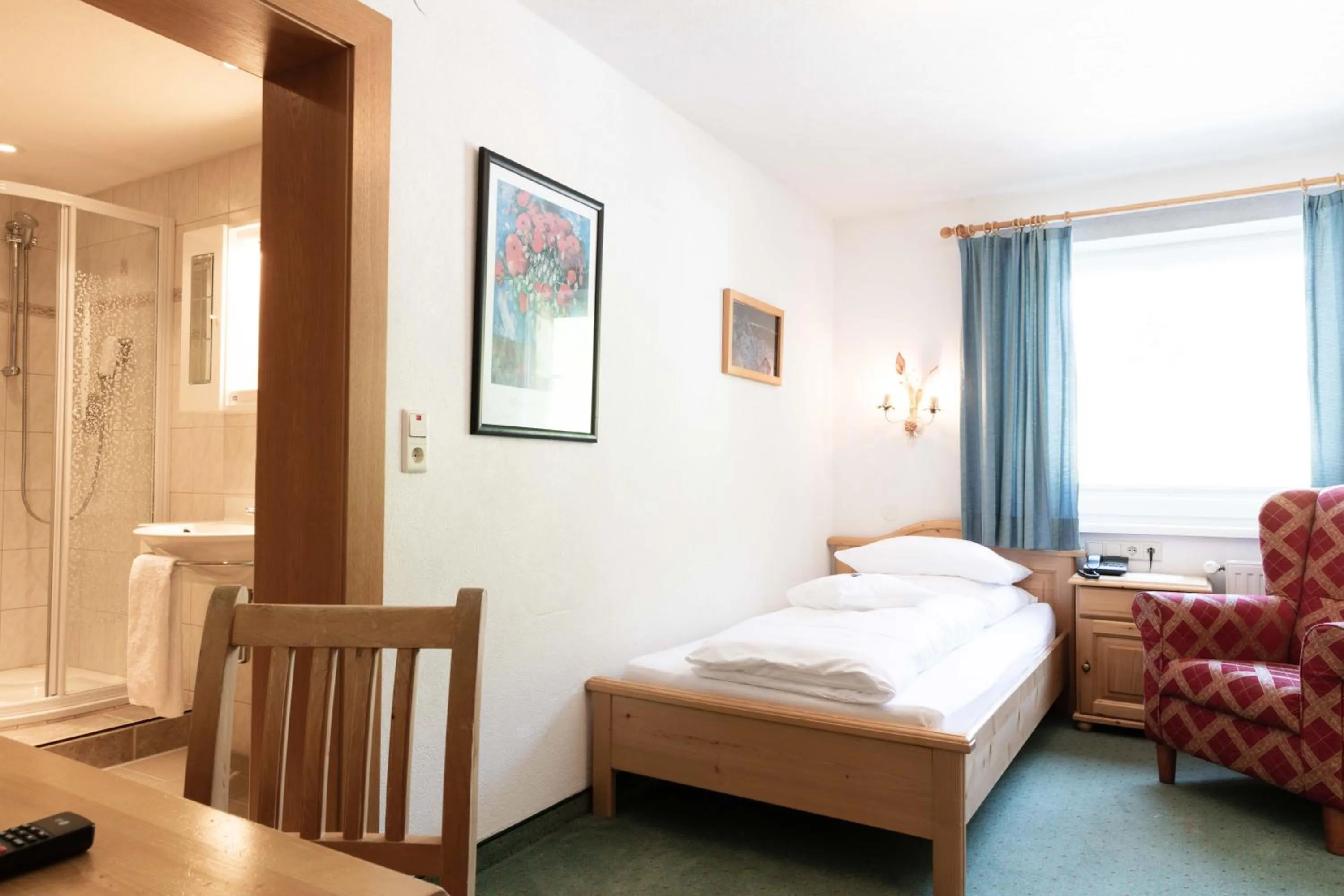 Bed in Hotel Rotlechhof