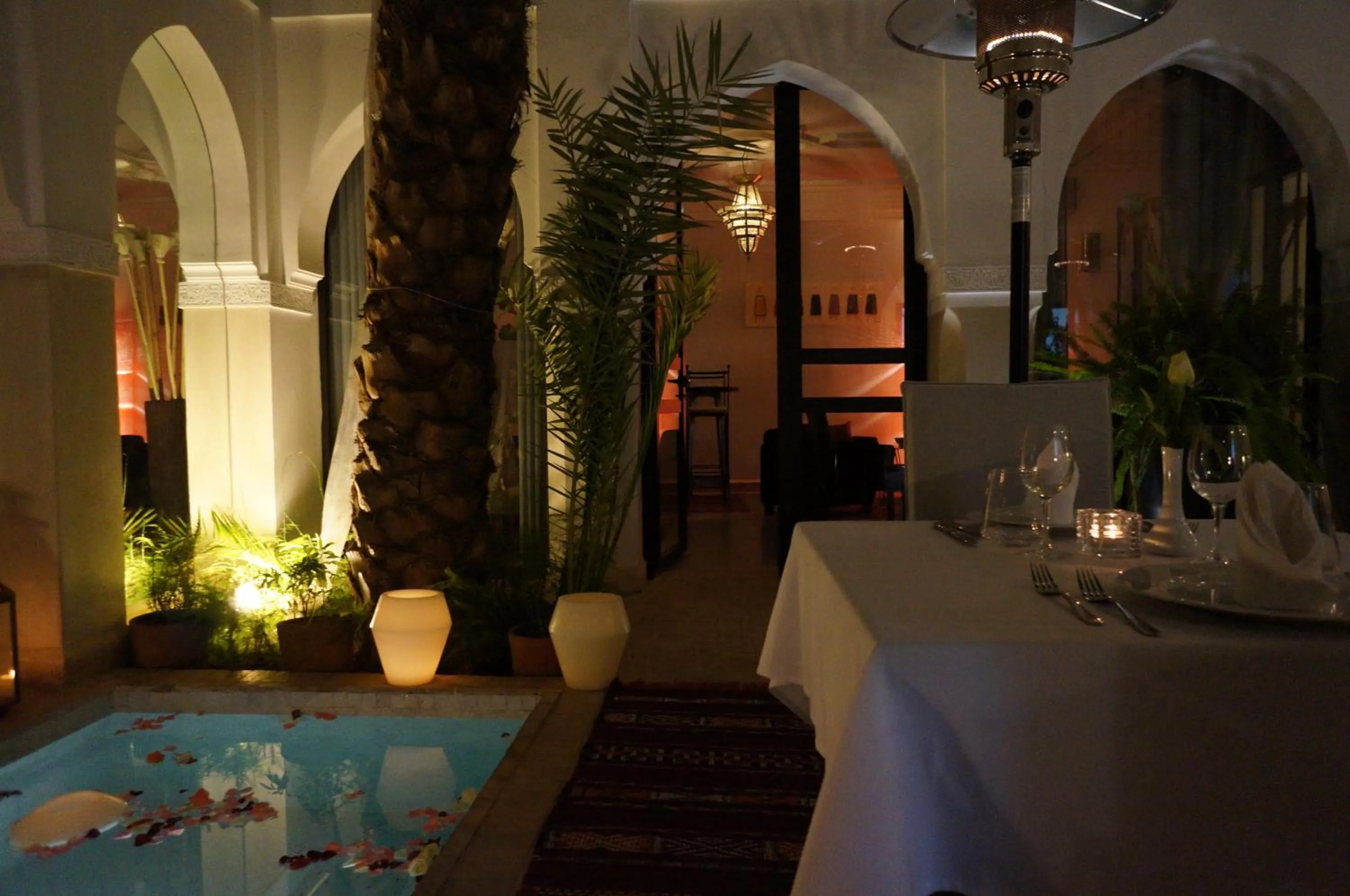 Swimming pool in Riad Shanima SPA Marrakech