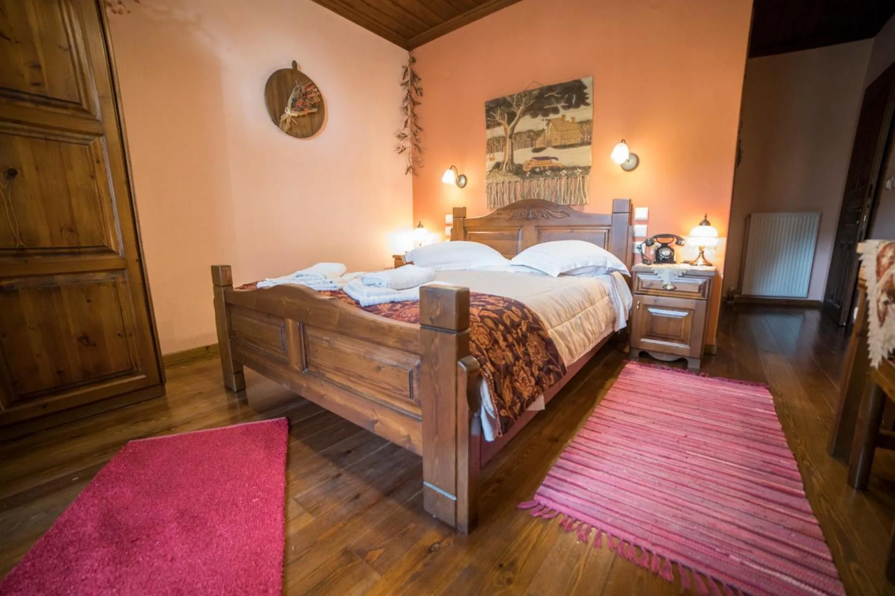 Bed in Archontiko Tsiboni